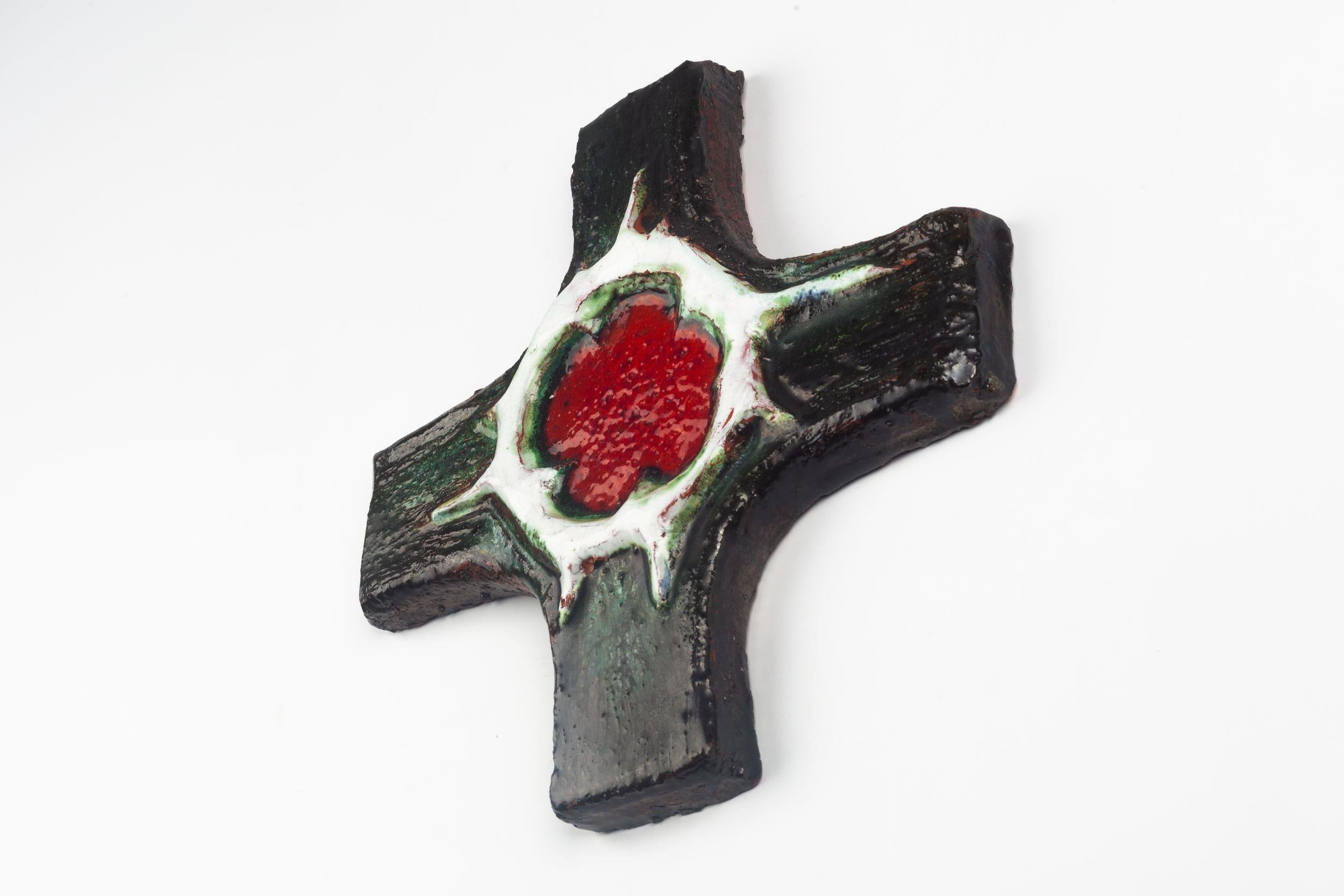 Midcentury European Wall Cross, Green, Red, Textured Ceramic, Handmade, 1970 For Sale 1