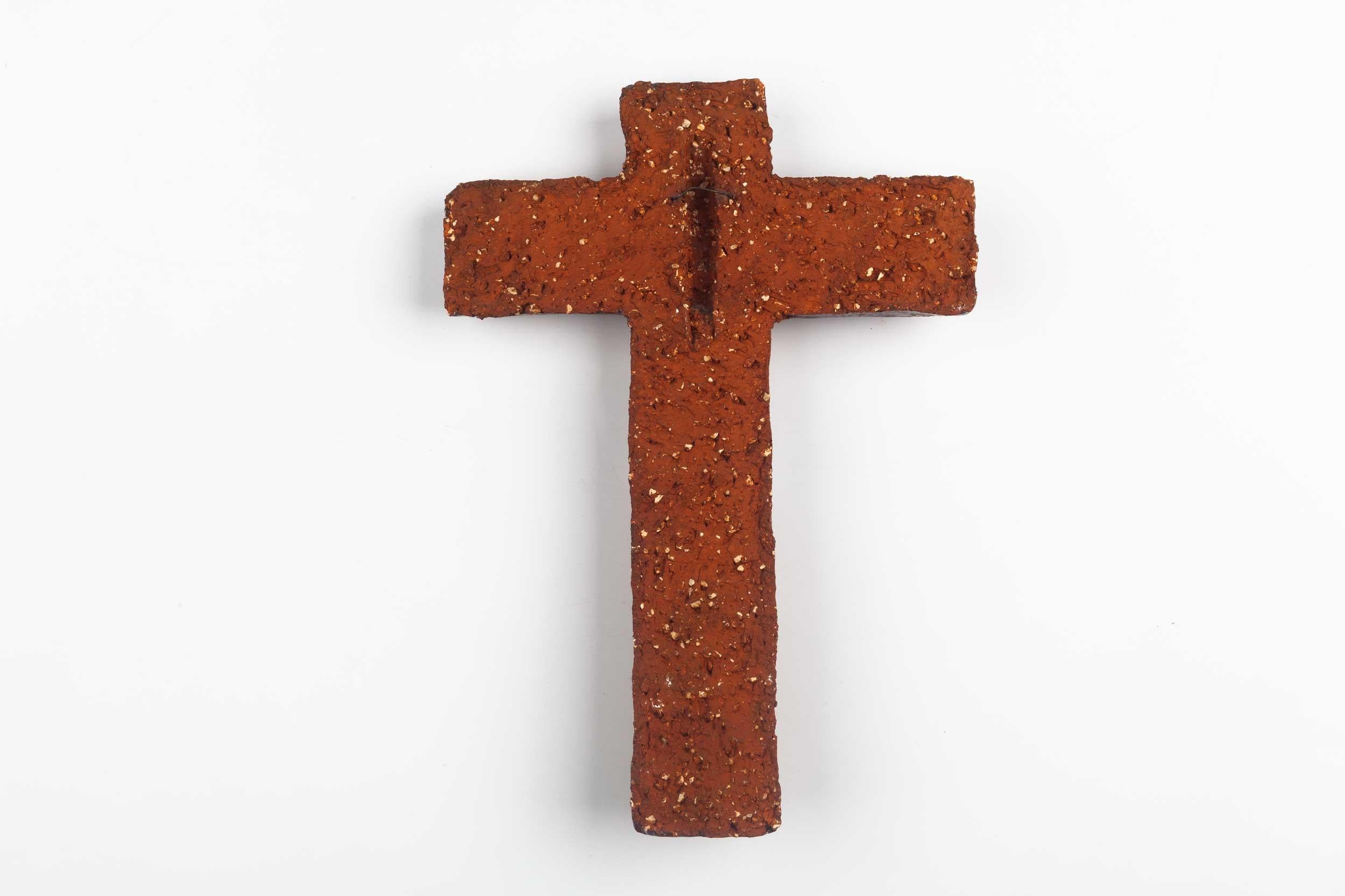 Midcentury European Wall, Cross, Red Glaze and Natural Clay, 1980s For Sale 3