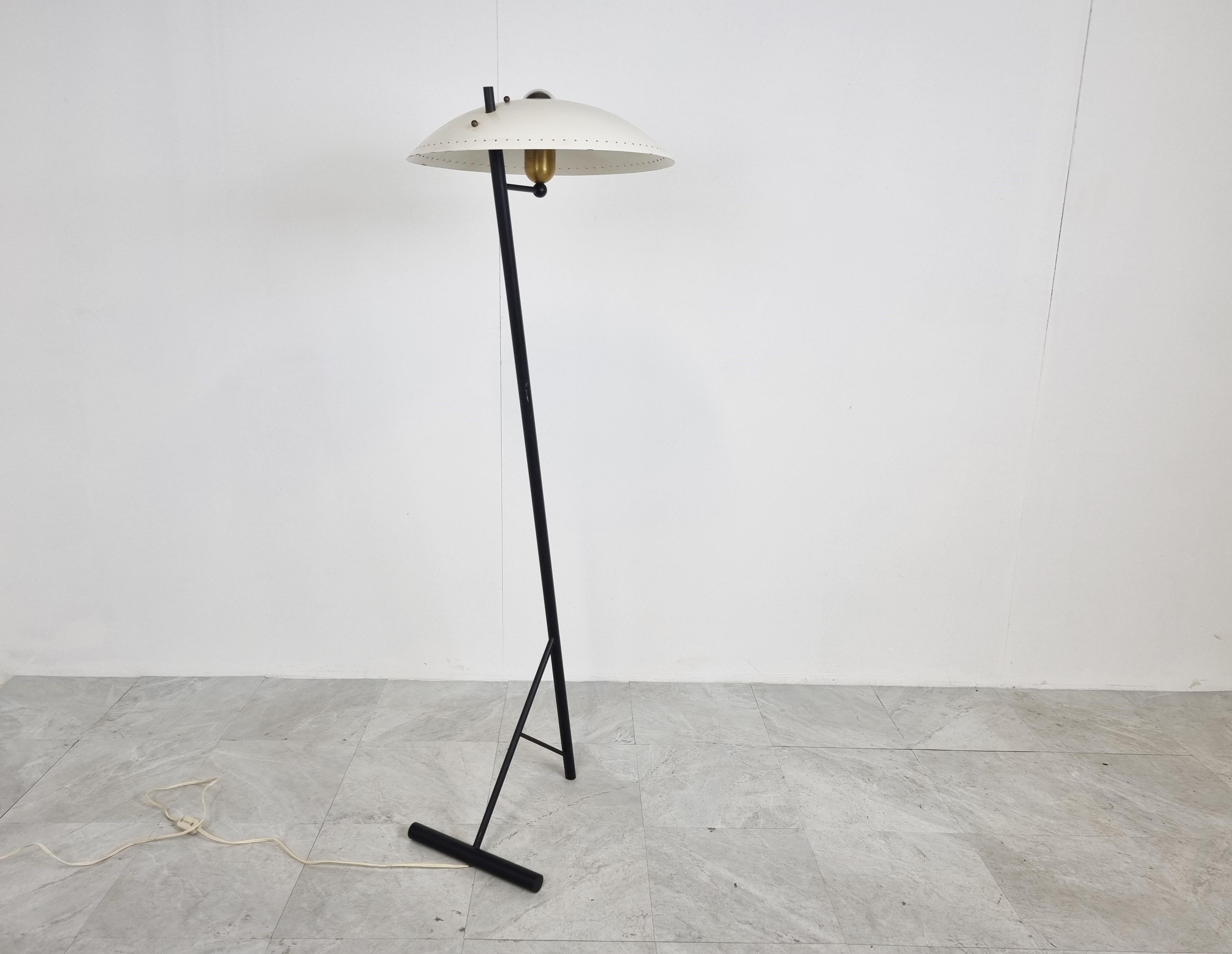Mid Century Evoluon Floor Lamp by Louis Kalff for Philips, 1960s In Good Condition For Sale In HEVERLEE, BE