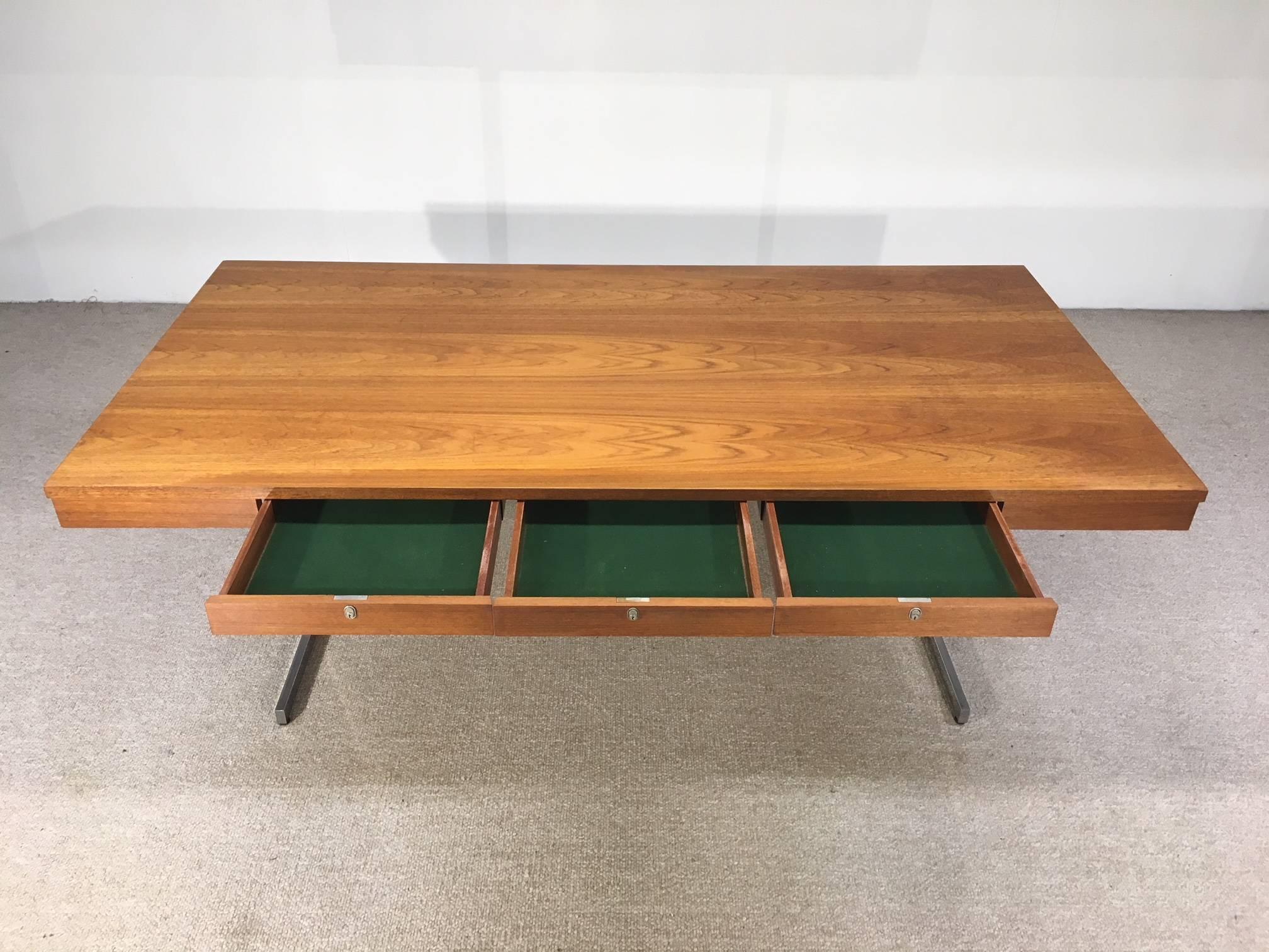 Mid-Century Modern Midcentury Executive Desk Attributed to Walter Knoll Germany, circa 1960