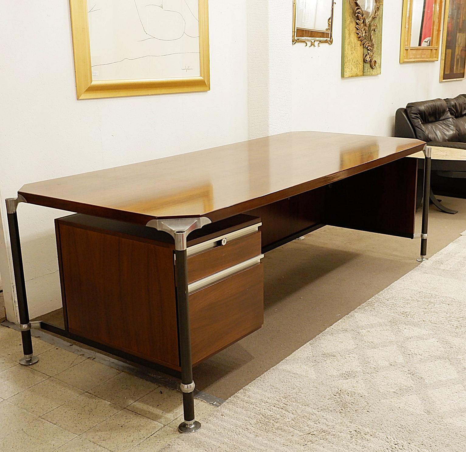 Wood Mid-Century executive Desk by Ico & Luisa Parisi, Mim, c.1962