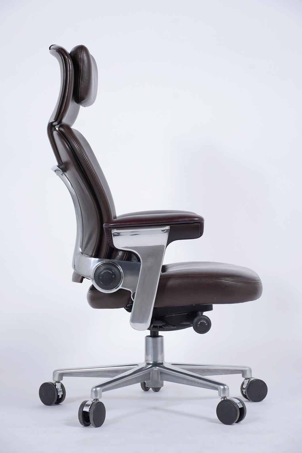 Contemporary Mid Century Modern Executive Leather Office Chair