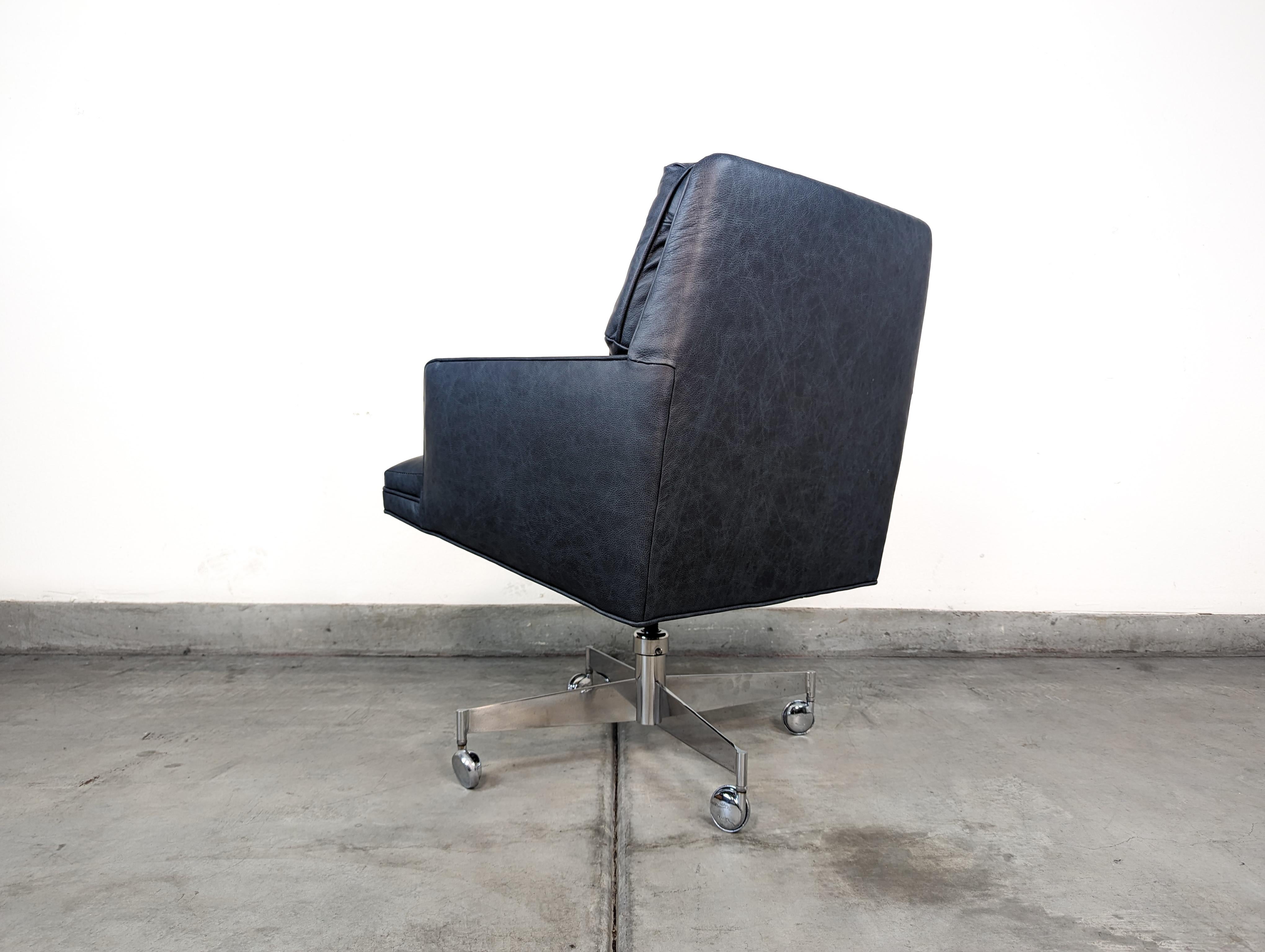 Metal Mid Century Executive Swivel Office Chair by Edward Wormley for Dunbar, 1950s For Sale