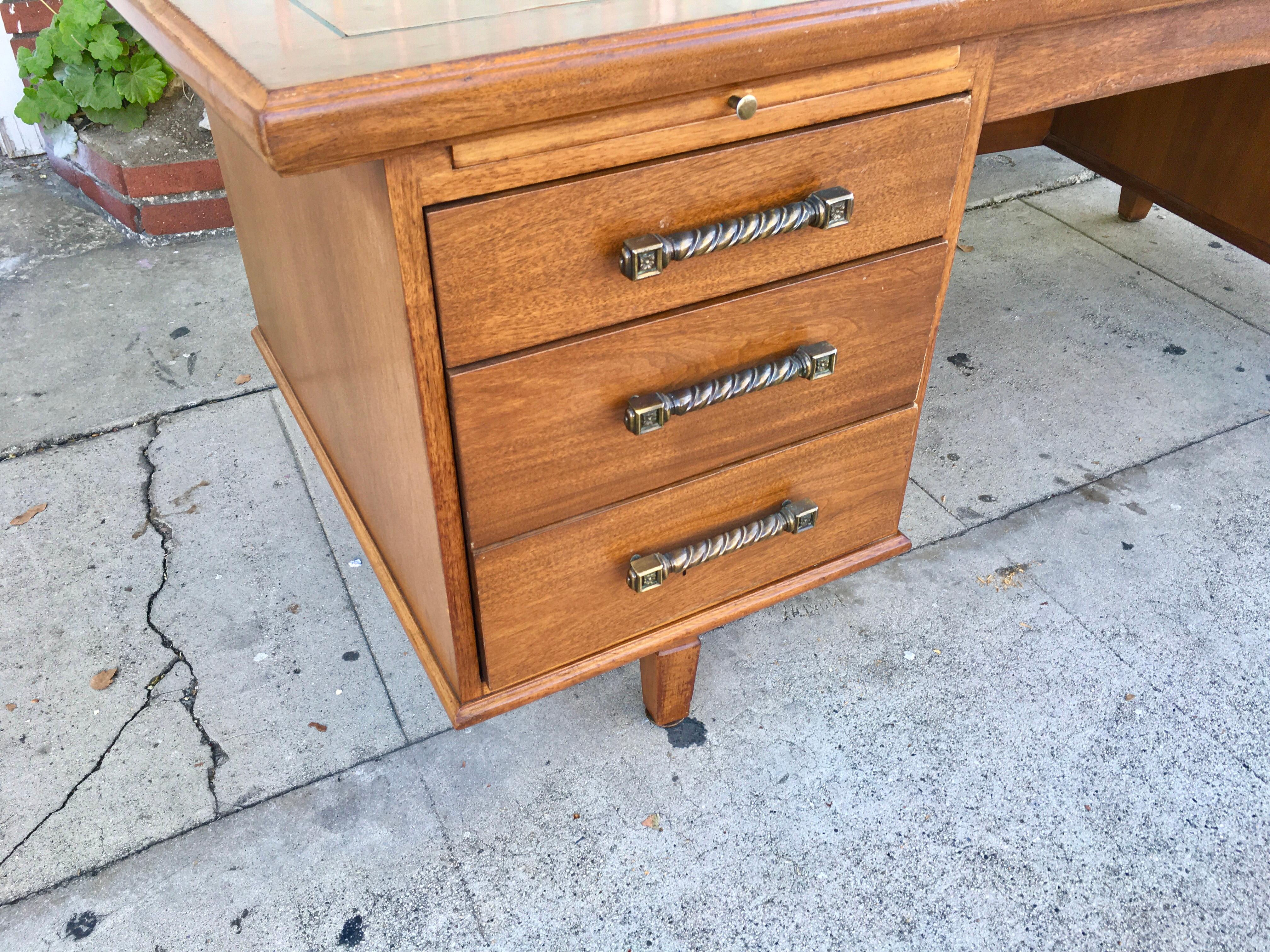 Midcentury Executive Walnut Desk by Monteverdi Young In Fair Condition In North Hollywood, CA