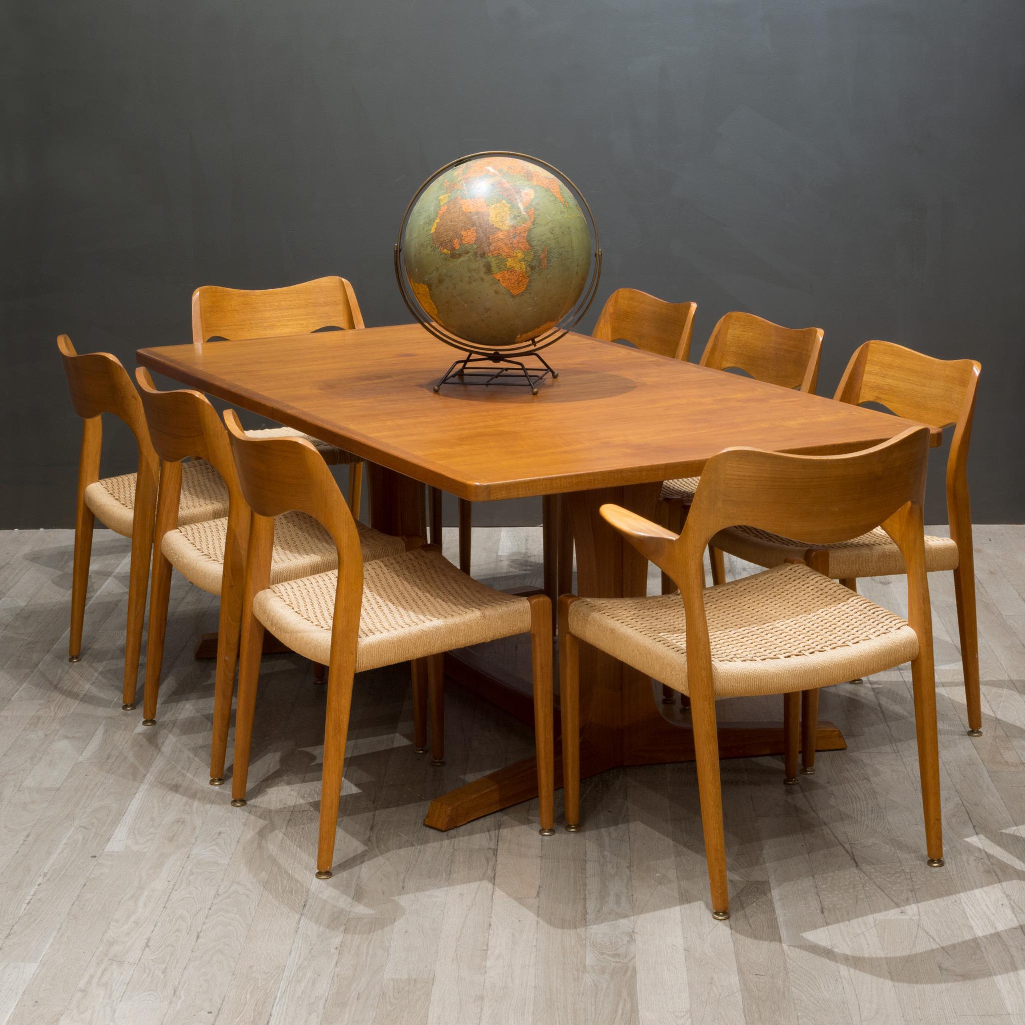 About

Contact us for more shipping options: S16 Home San Francisco. 

An original Gudme Mobelfabrik Gudme solid Teak dining table with two leaves. Seats up to 8 when closed and up to 12 when expanded. Original stamp underneath. Refinished in an oil