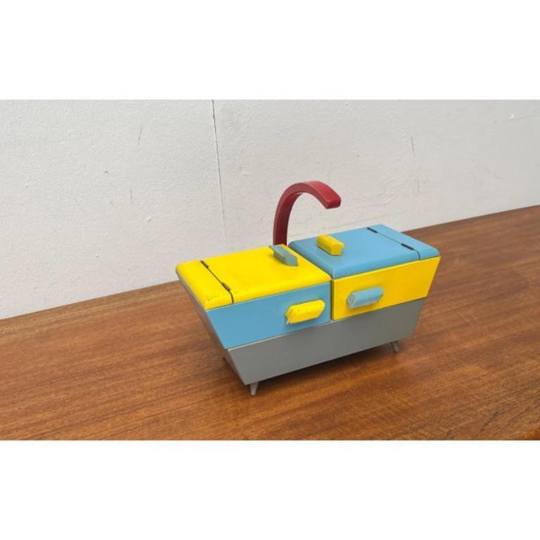 Mid-Century Expandable Sewing Tool Box, 1960s In Excellent Condition For Sale In Hamburg, DE