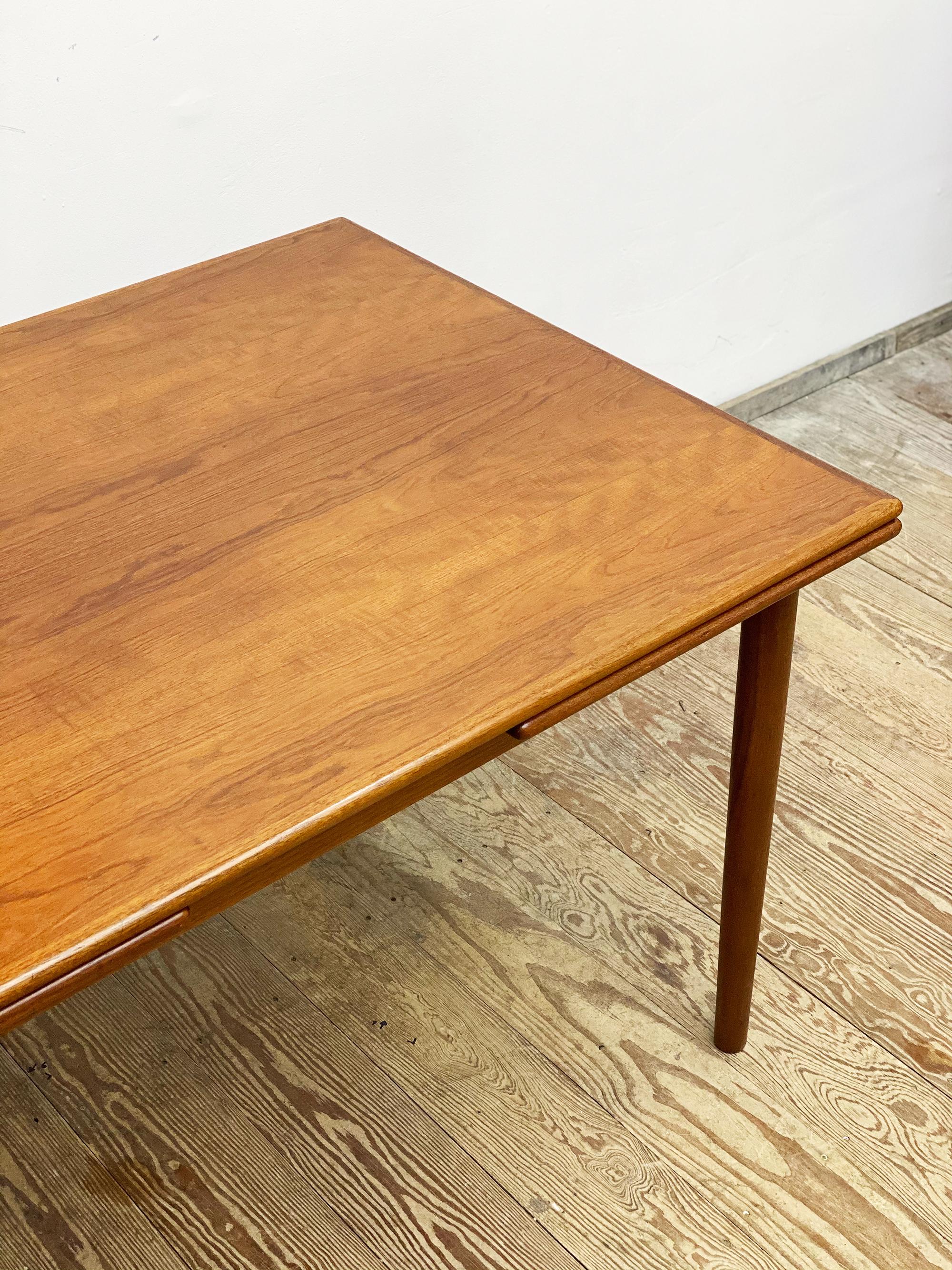 Mid-Century Expandable Teak Dining Table by Gudme Møbelfabrik, Denmark, 1950s 5