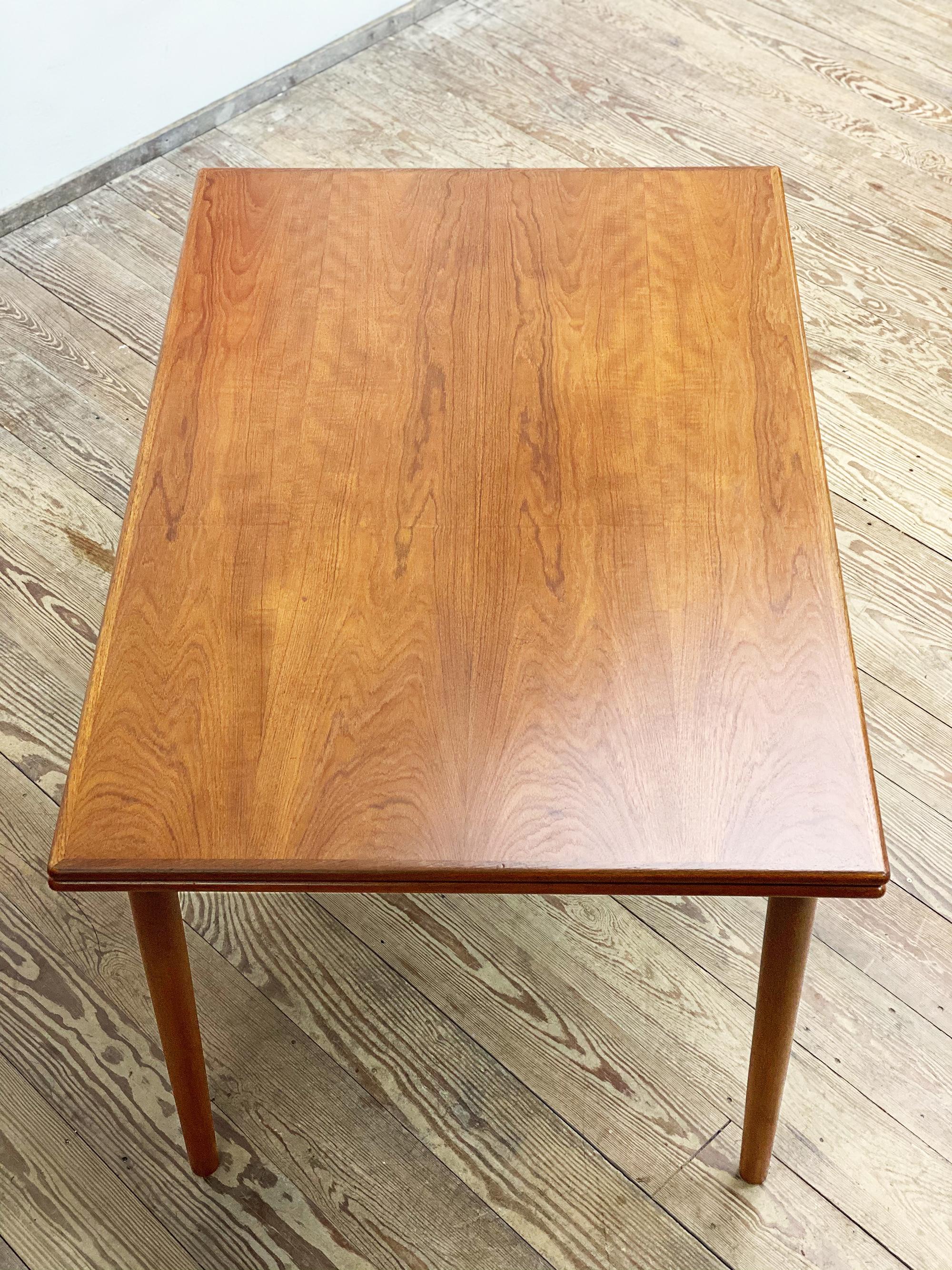 Mid-Century Expandable Teak Dining Table by Gudme Møbelfabrik, Denmark, 1950s In condizioni buone a München, Bavaria