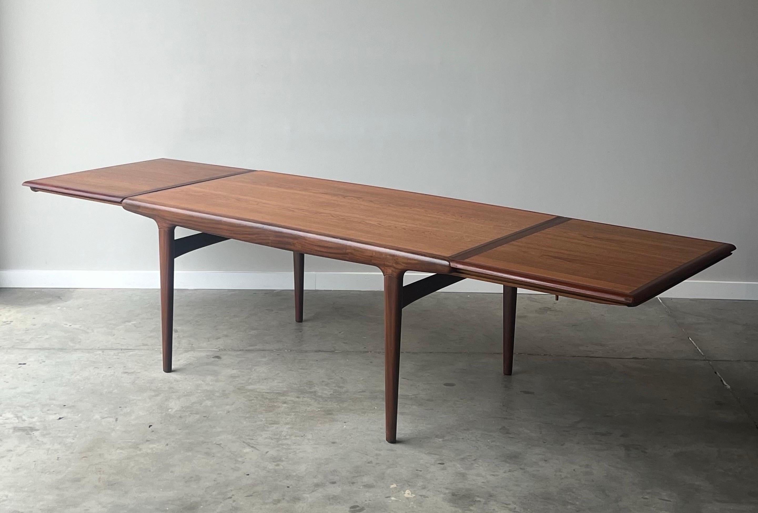 Danish Mid-Century Expanding Dining Table by Johannes Andersen