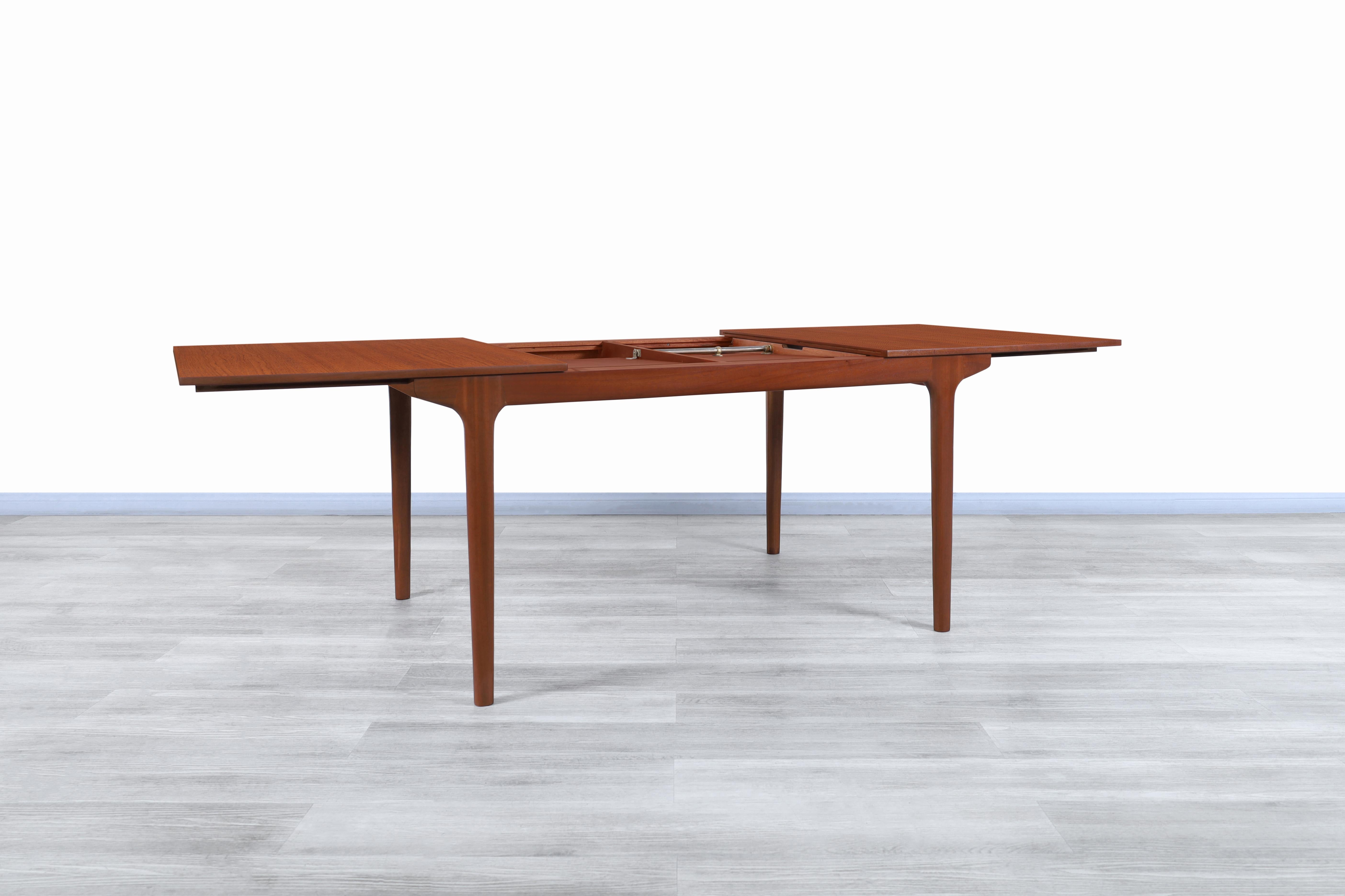 Midcentury Expanding Teak Dining Table by McIntosh 1