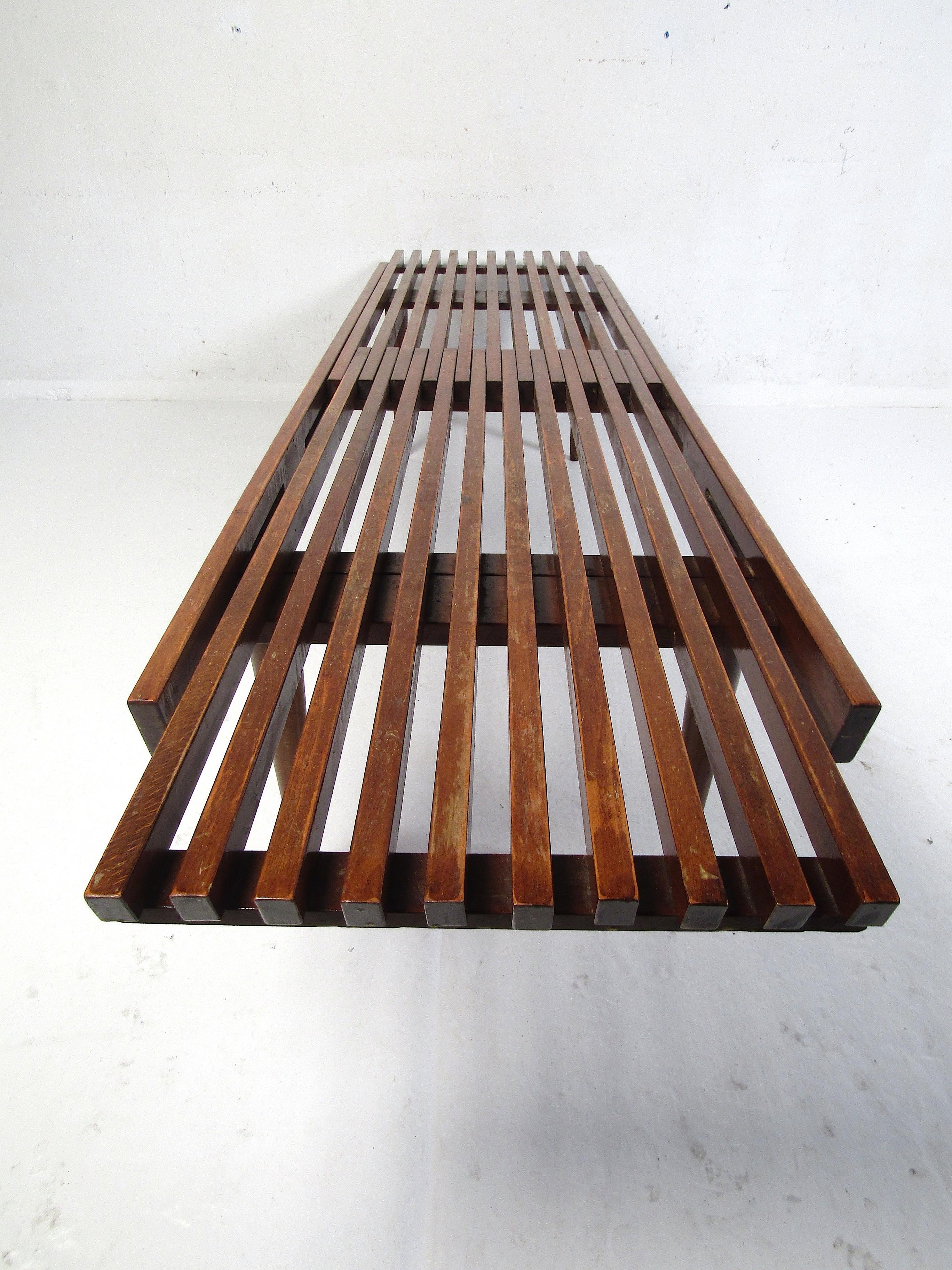 Midcentury Expanding Wood-Slat Table For Sale 1