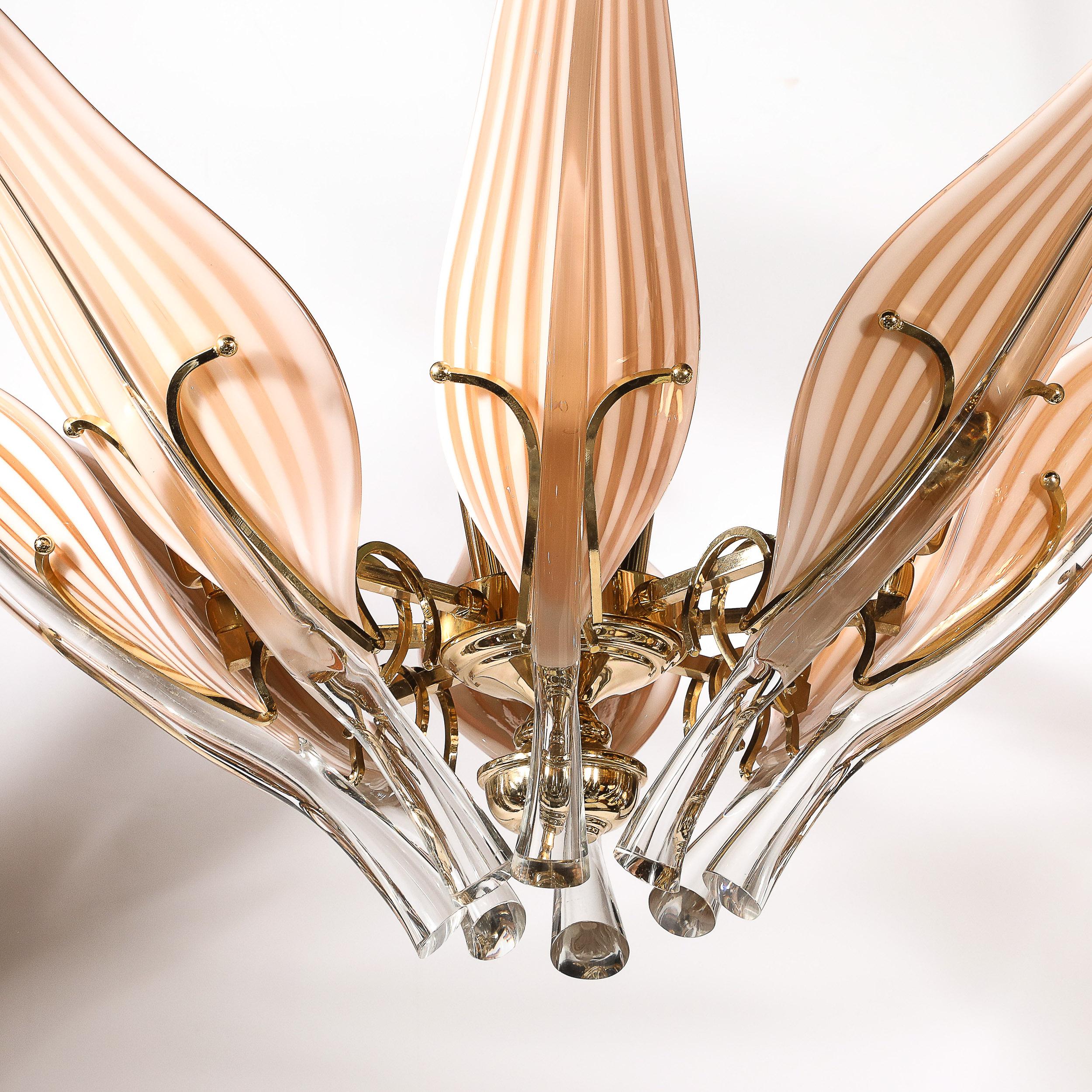 Lampadario a forma di foglia di metà secolo con finiture in ottone di Franco Luce in vendita 3