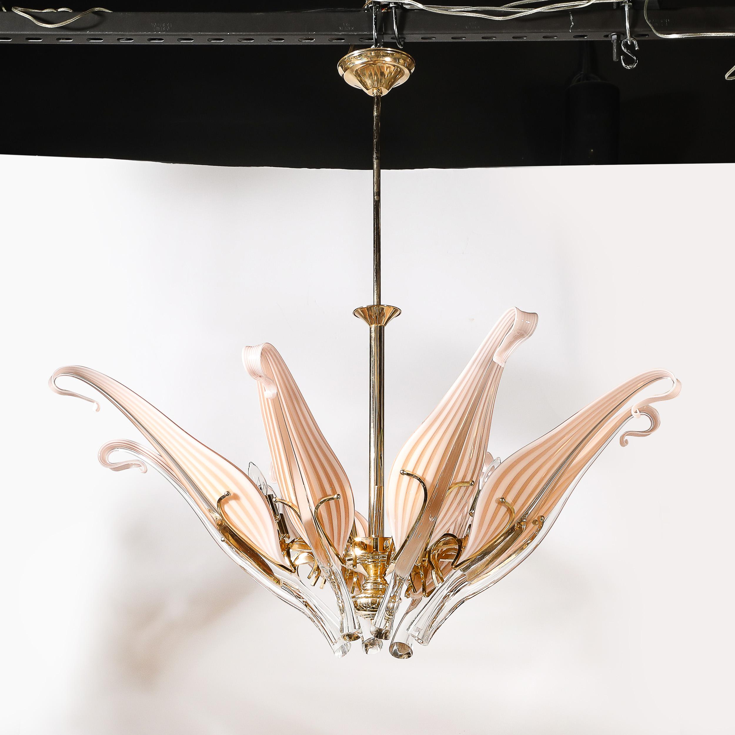 Lampadario a forma di foglia di metà secolo con finiture in ottone di Franco Luce in vendita 4