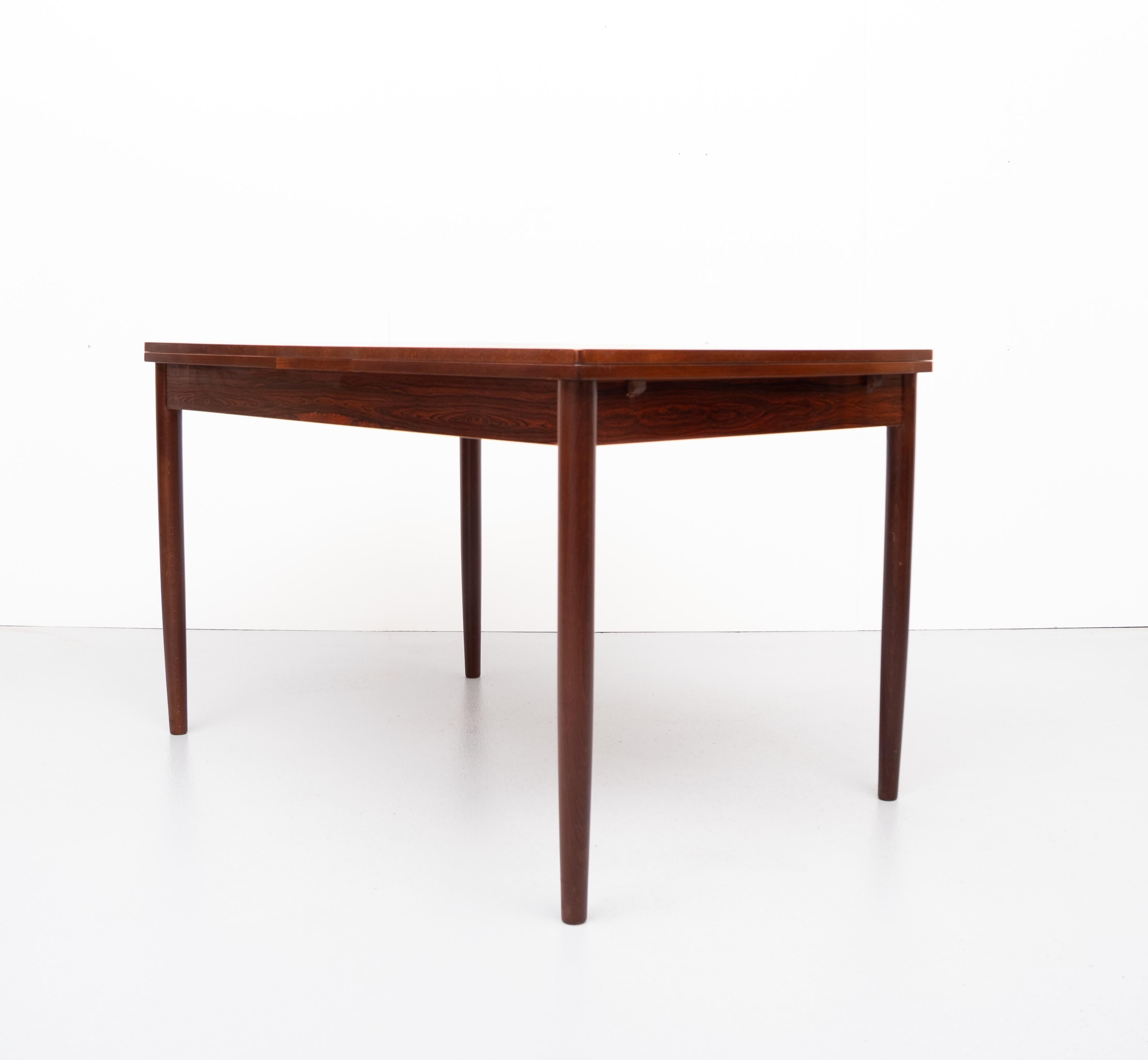 Mid-20th Century Mid Century Expendable wooden Dining Table, 1960s For Sale