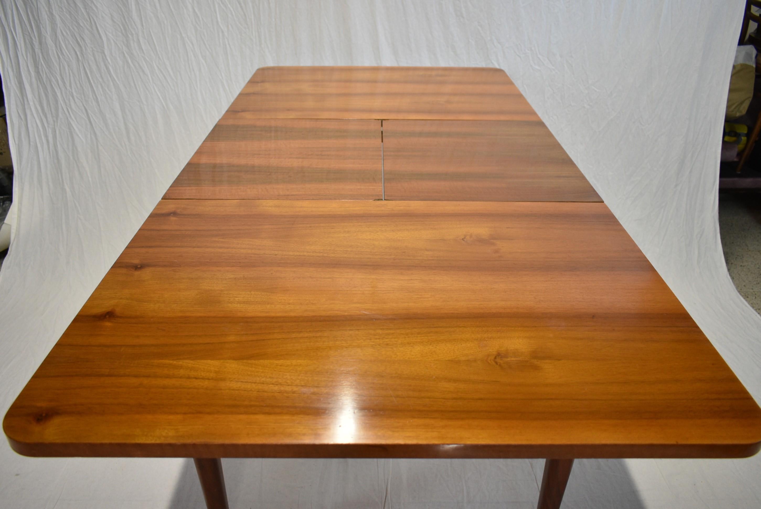 Mid-Century Extendable Dining Table Designed by Jindřich Halabala for UP Závody 6
