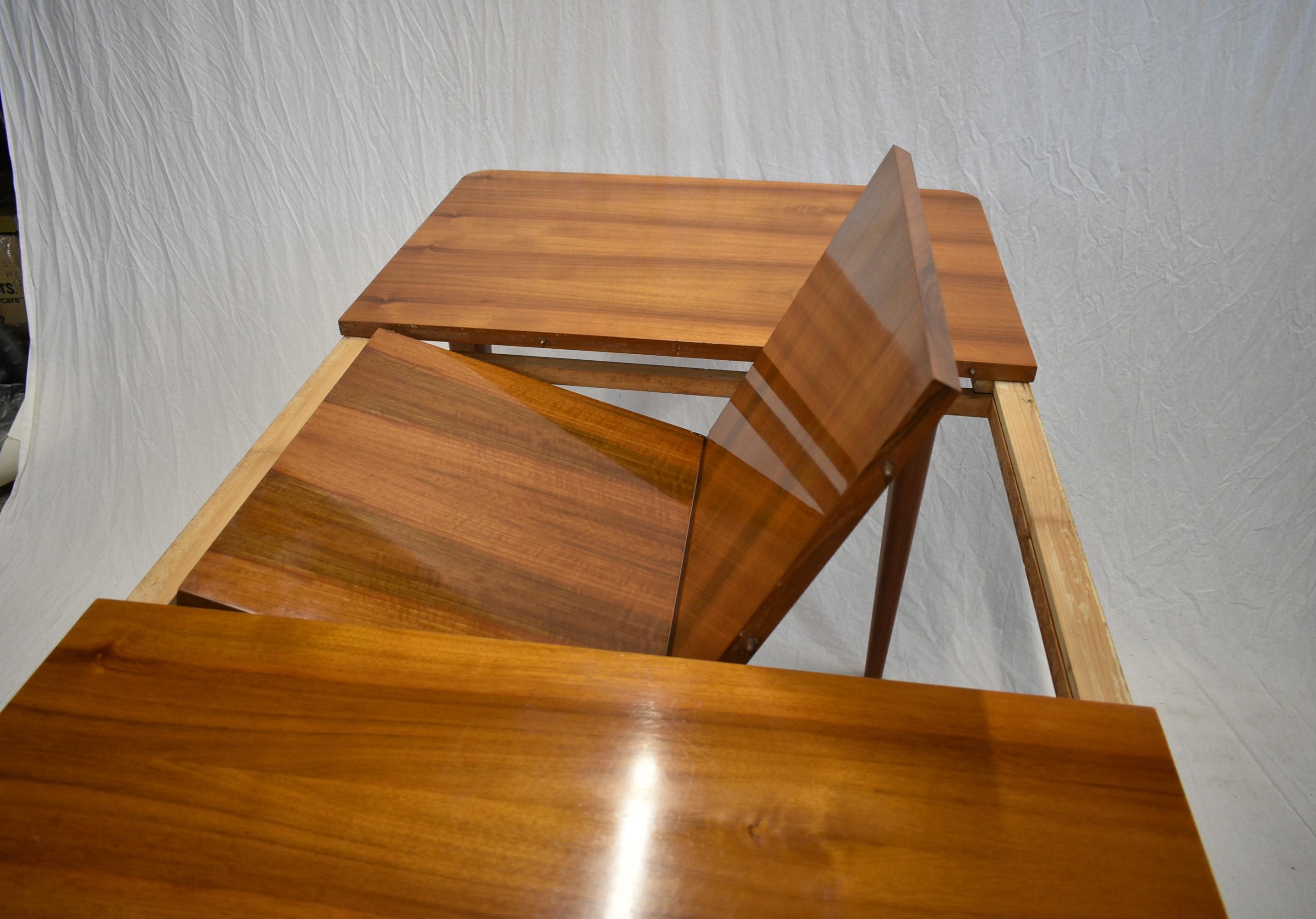 Mid-Century Extendable Dining Table Designed by Jindřich Halabala for UP Závody 8