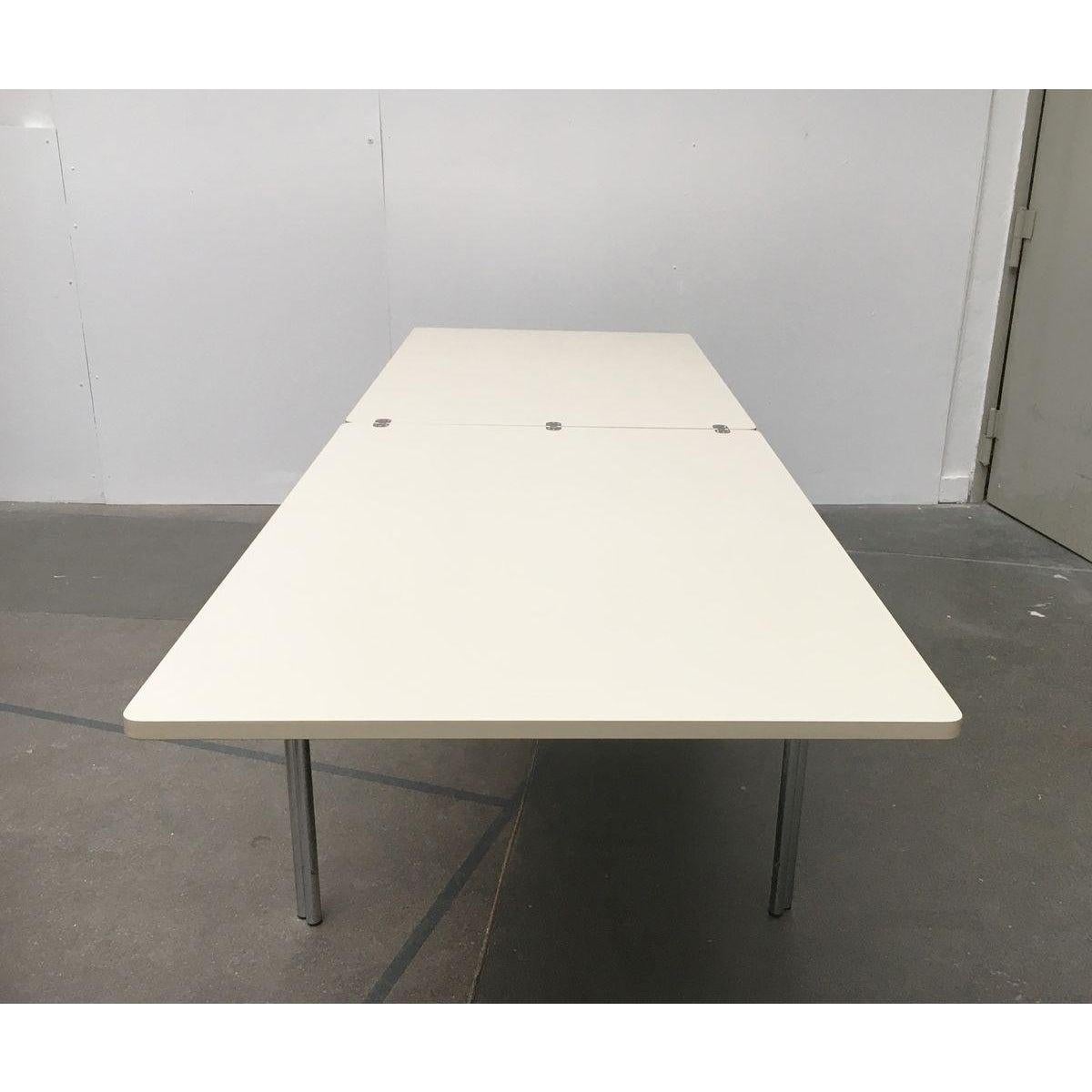Table de salle à manger extensible du milieu du siècle, Läsko Studioform International, années 1960 en vente 1