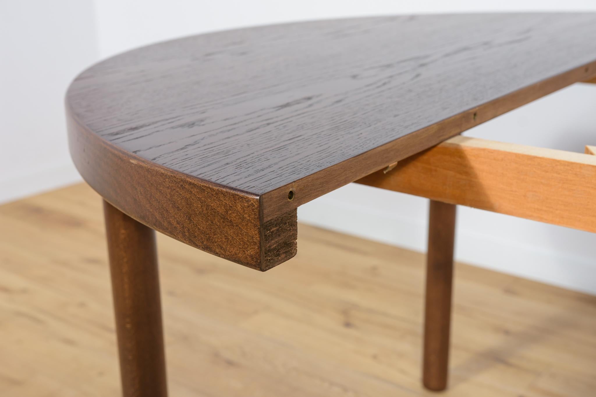 Mid-Century Extendable Oak Dining Table by Kai Kristiansen . For Sale 11