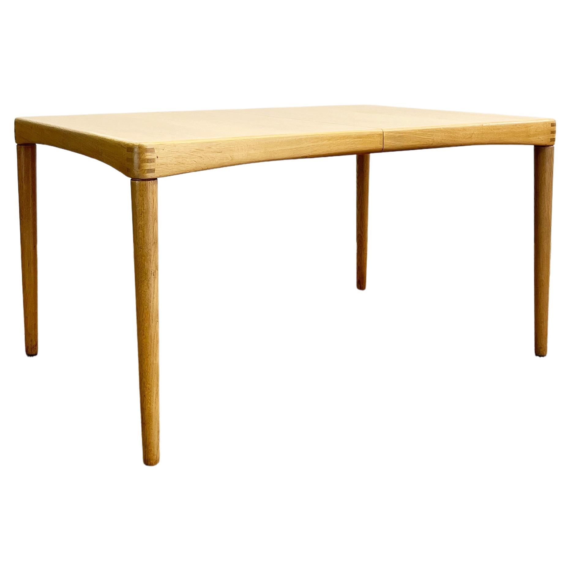 Mid-Century Extendable Oak Wood Dining Table, H.W. Klein for Bramin, Denmark