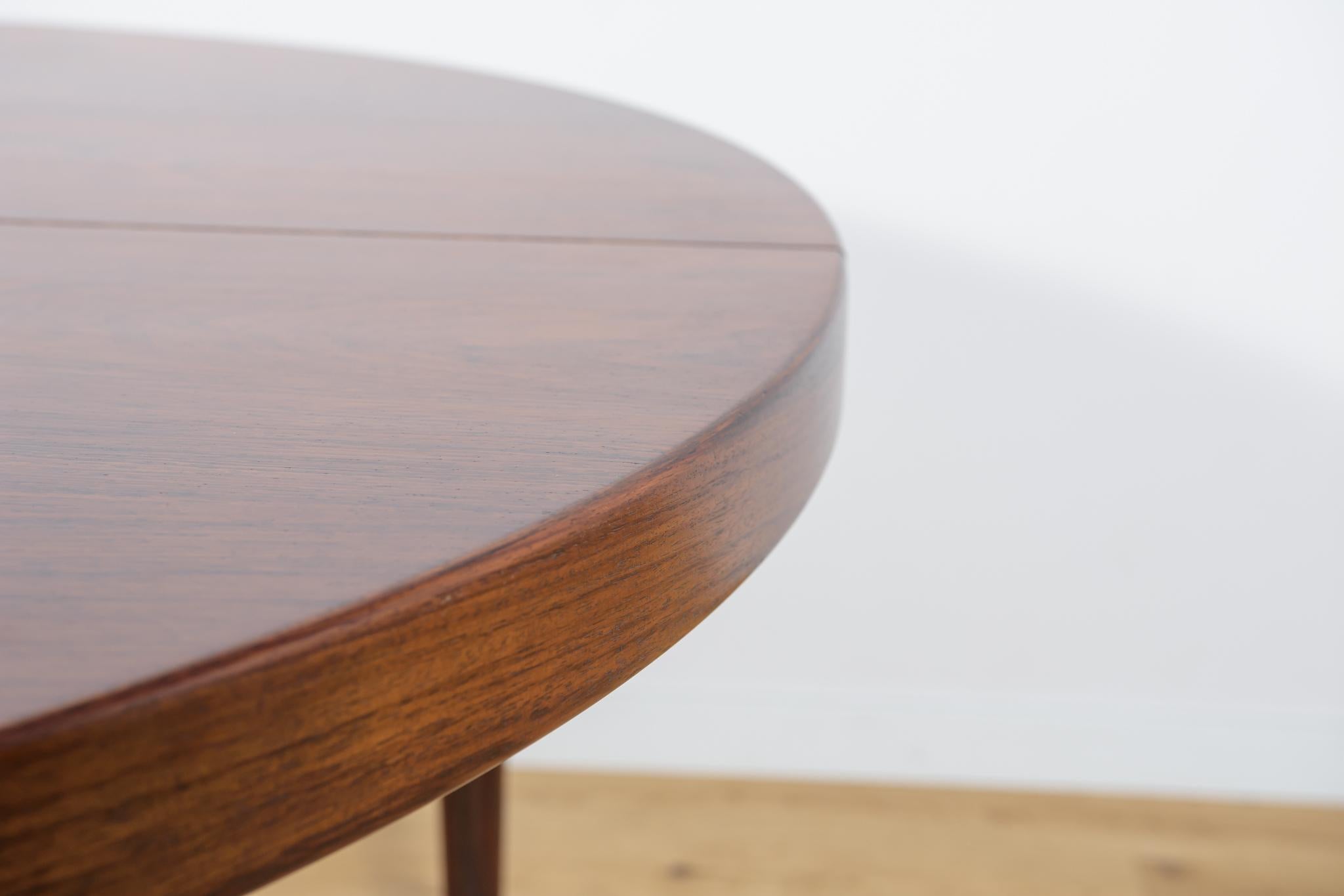  Mid-Century Extendable Rosewood Dining Table by Kai Kristiansen for Feldballes  For Sale 7