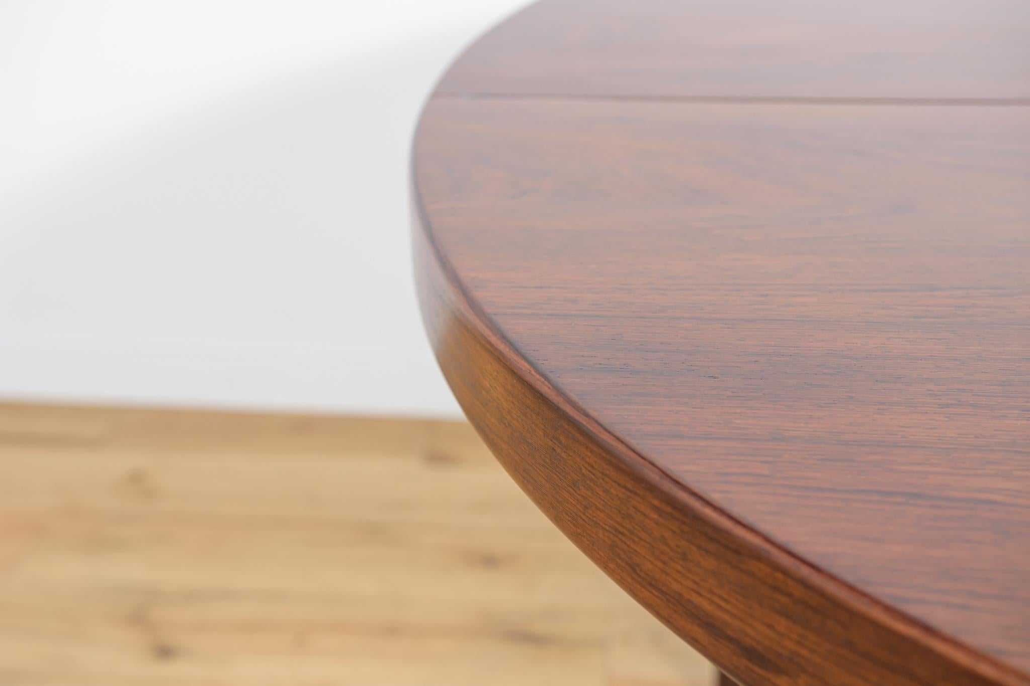  Mid-Century Extendable Rosewood Dining Table by Kai Kristiansen for Feldballes  For Sale 10
