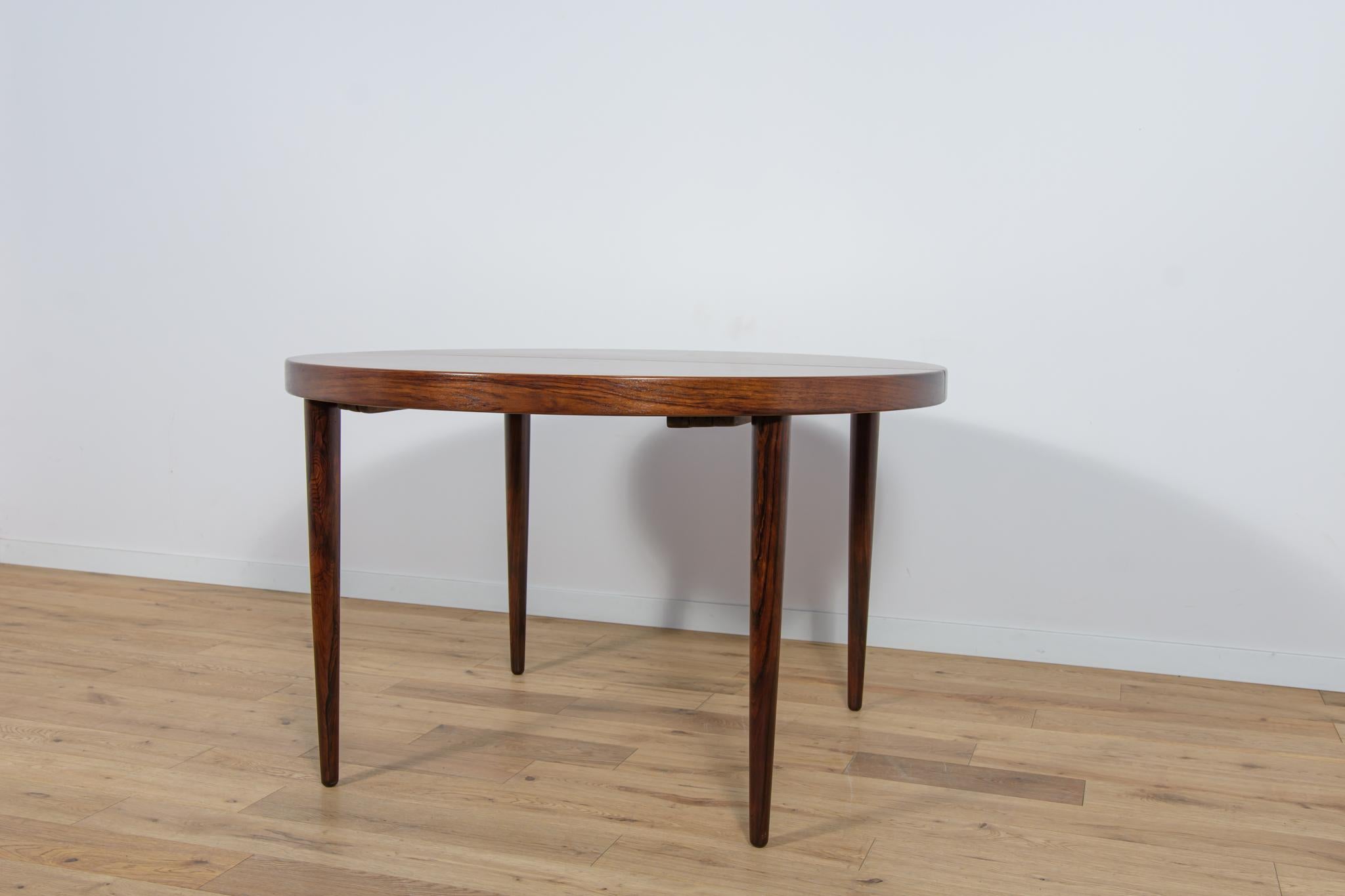 Woodwork  Mid-Century Extendable Rosewood Dining Table by Kai Kristiansen for Feldballes  For Sale