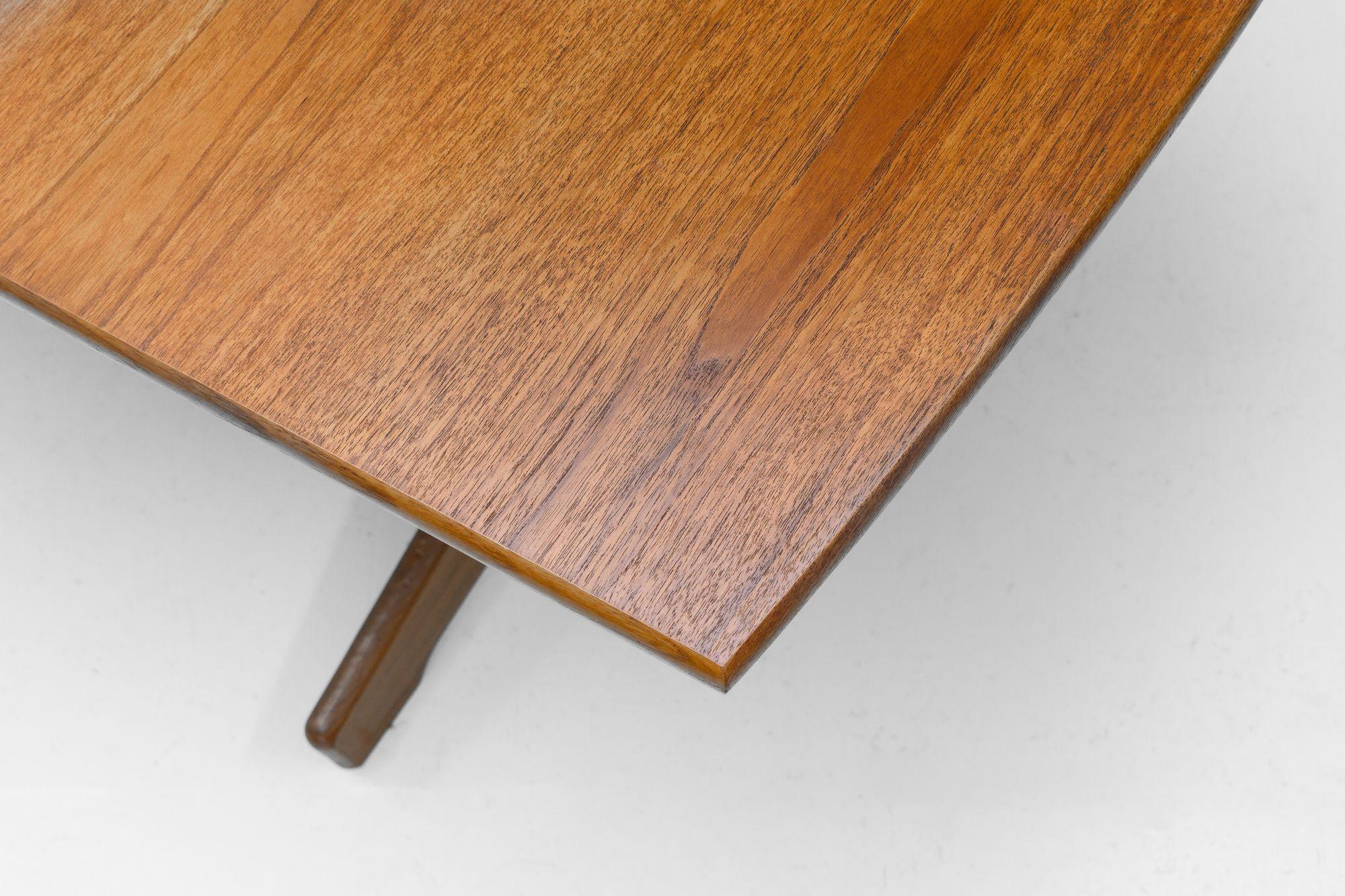 Mid-Century Extending Table by Vanson For Sale 1