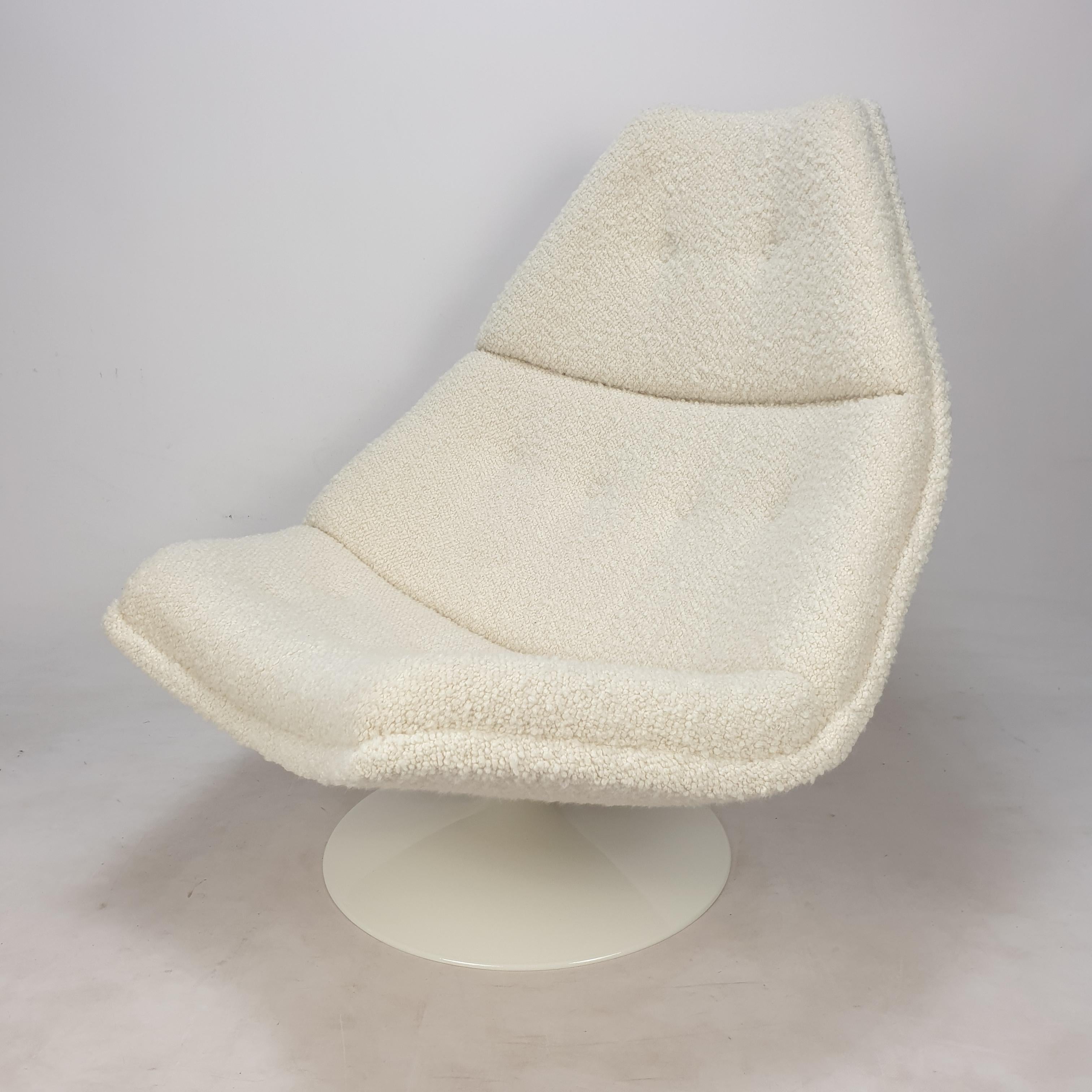 Very comfortable Artifort 
