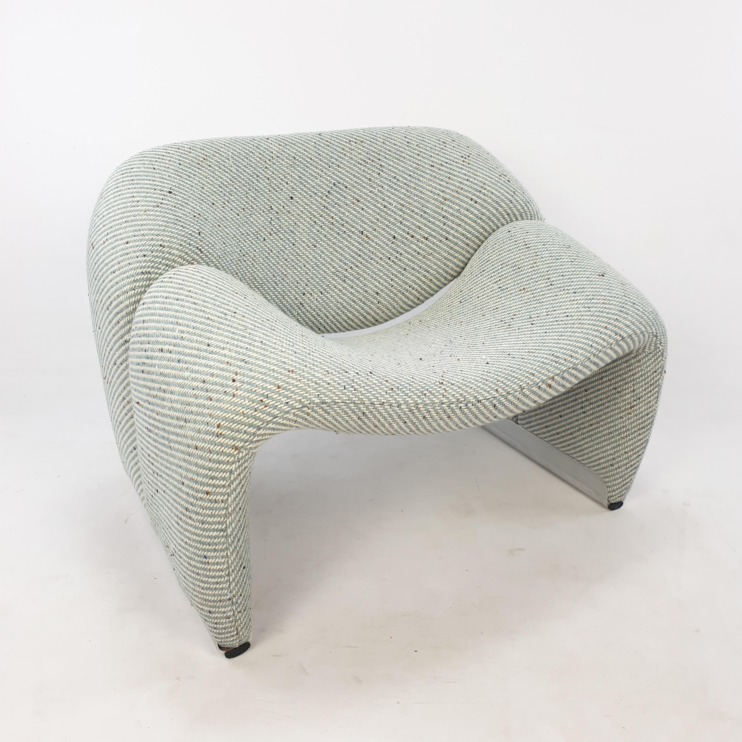 Lovely and very comfortable Artifort Groovy chair (or 