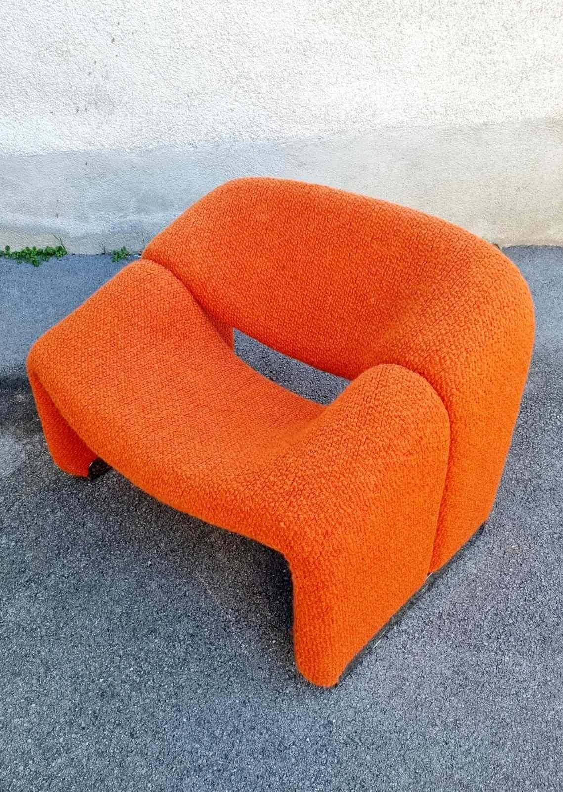 Sedia 'M' di metà secolo F598 Groovy Design di Pierre Paulin, anni '80 in vendita 5
