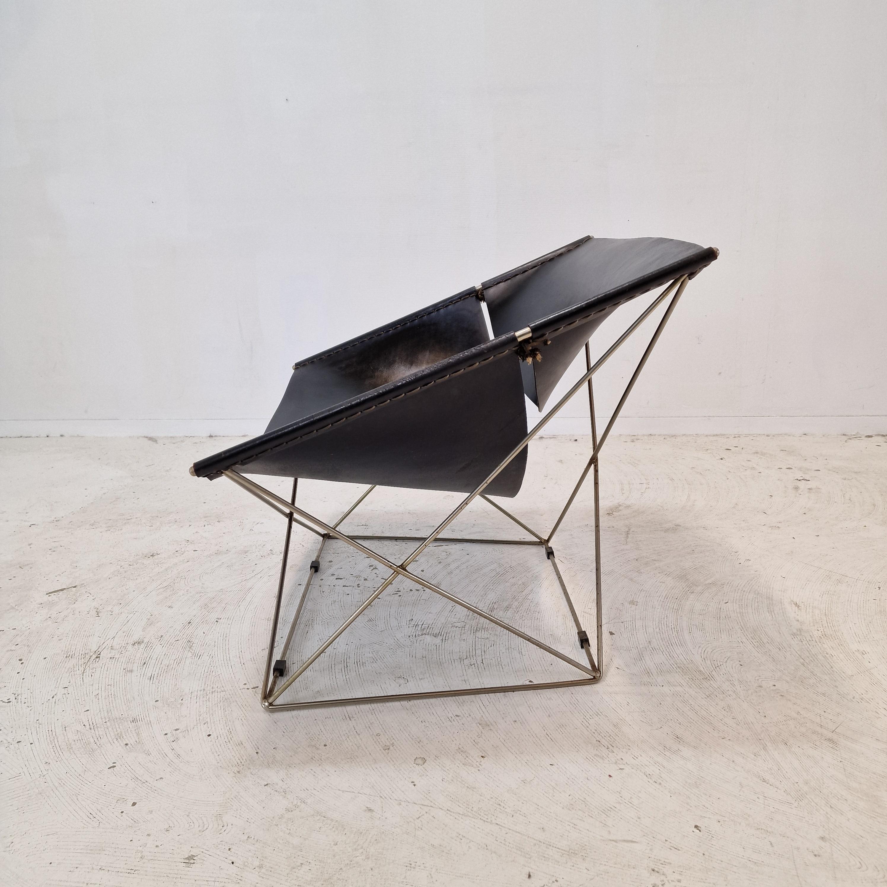 Mid Century F675 Butterfly Chair by Pierre Paulin for Artifort, 1960's For Sale 11