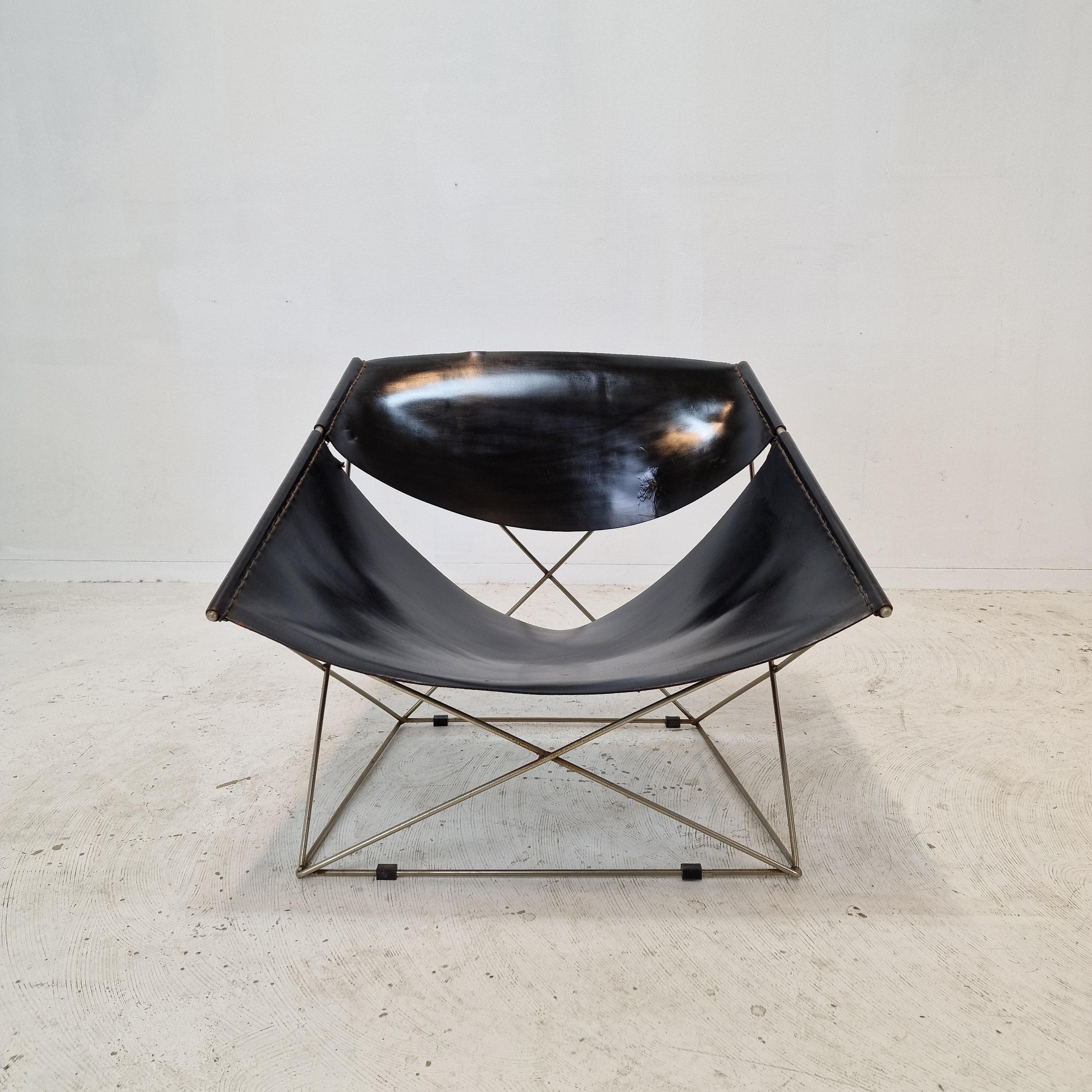 Dutch Mid Century F675 Butterfly Chair by Pierre Paulin for Artifort, 1960's For Sale