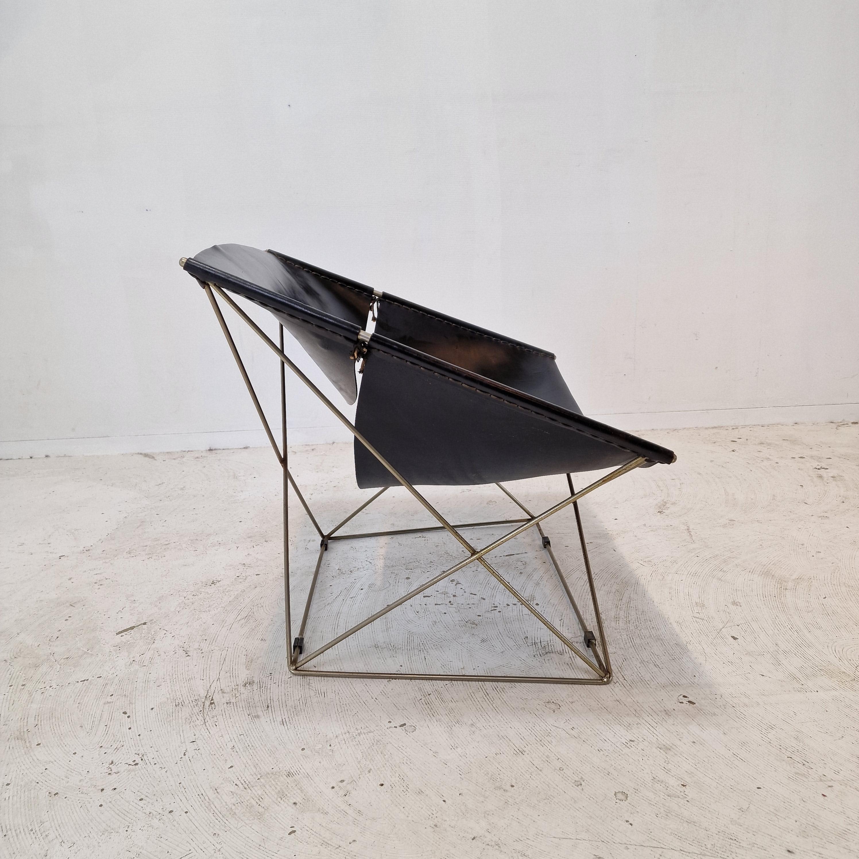 Mid-20th Century Mid Century F675 Butterfly Chair by Pierre Paulin for Artifort, 1960's For Sale