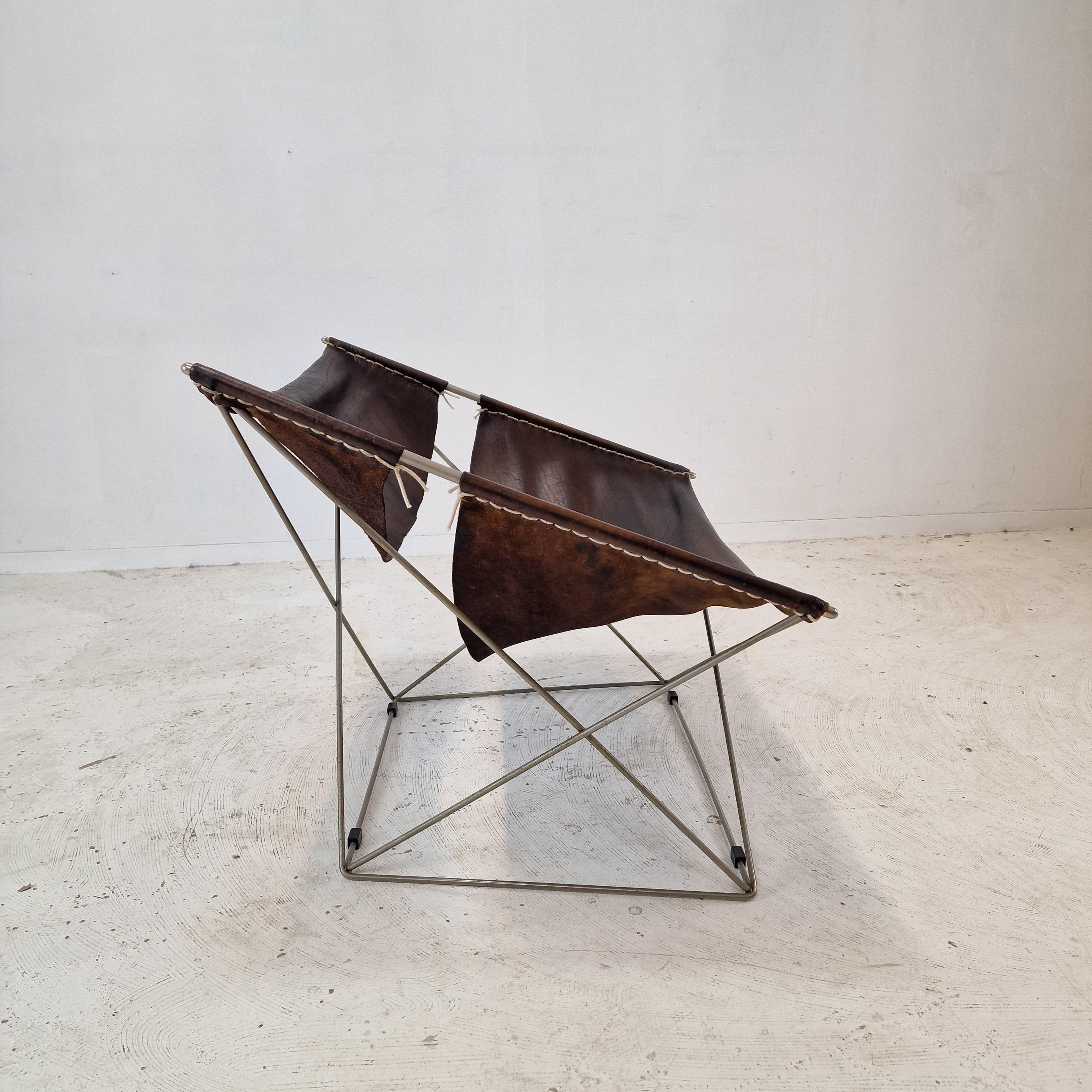 Mid-20th Century Mid Century F675 Butterfly Chair by Pierre Paulin for Artifort, 1960's For Sale