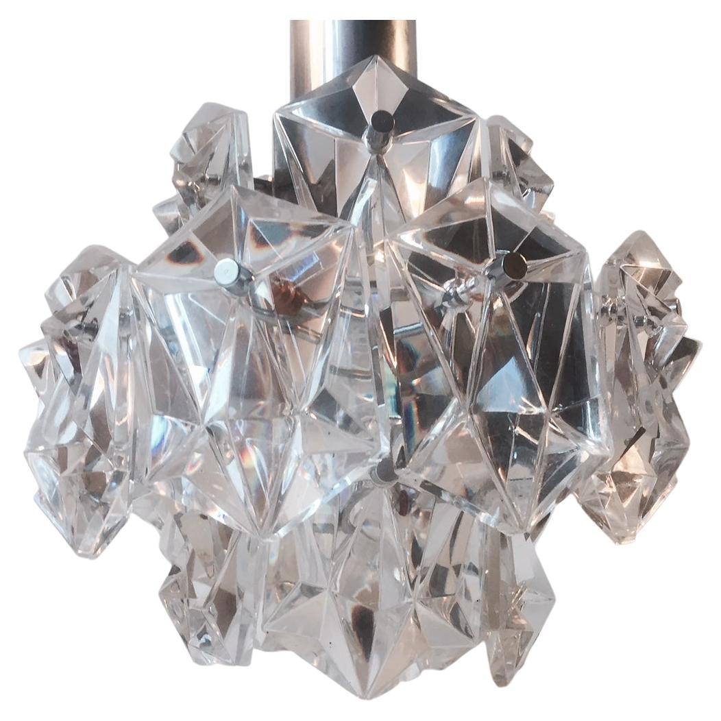 Lámpara colgante de cristal facetado de mediados de siglo de J.T. Kalmar, década de 1960 Moderno de mediados de siglo en venta