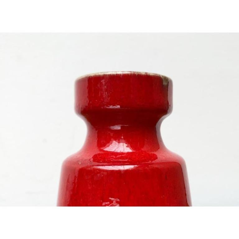 Vaso WGP in ceramica lavica grassa di metà secolo di Scheurich, Germania Ovest, anni '60, in ottime condizioni. Progettato tra il 1960 e il 1969 Questo pezzo ha un marchio di attribuzione.

Informazioni aggiuntive:
Materiali: Ceramica
Colore:
