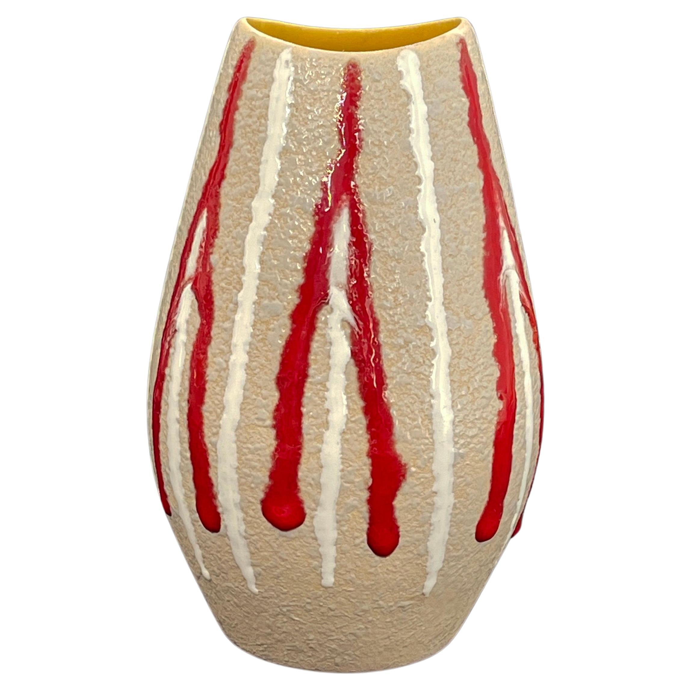Vase en céramique Fat Lava Studio du milieu du siècle, Red Zebra by 'Foreign' 1960s, Allemagne en vente