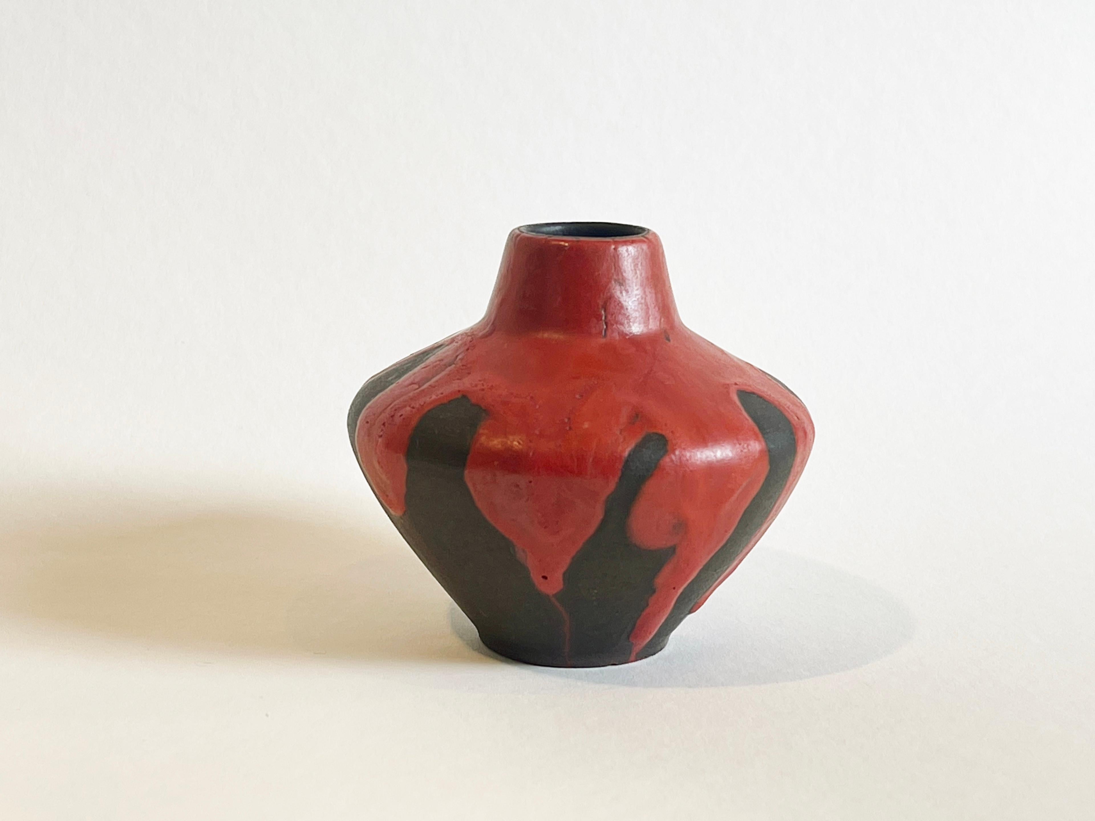 Hand-Crafted Mid-Century Fat Lava Studio Ceramic Vase, STROMBOLI by Ceramano 1970s, Germany For Sale