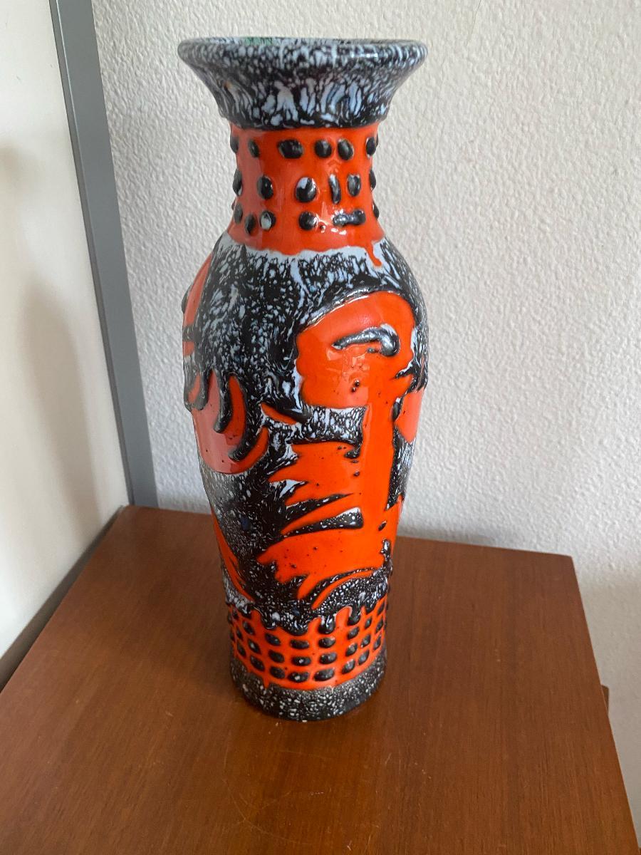 Beautiful Hungarian Fata Lava vase.