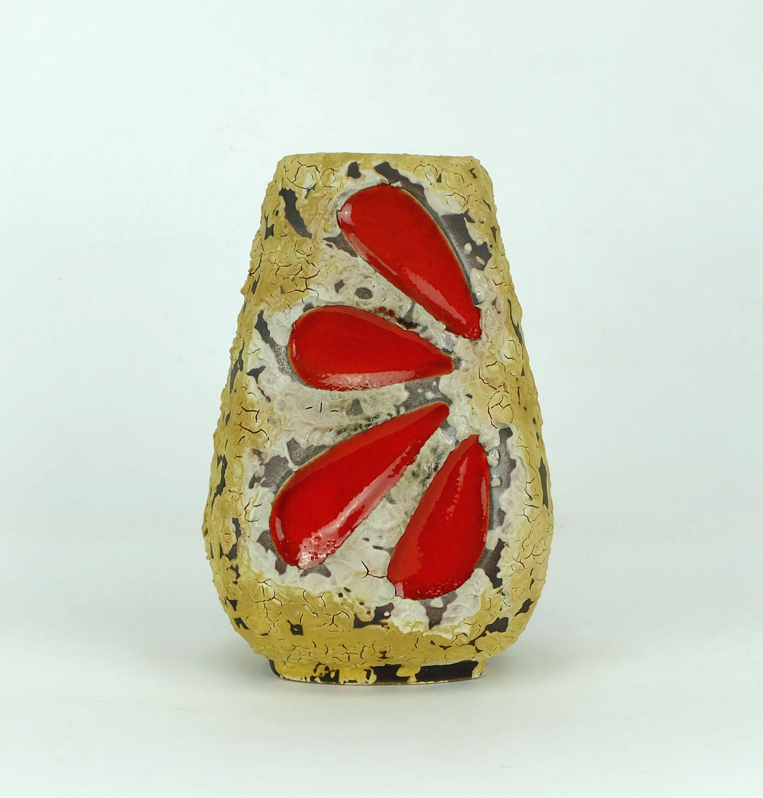 Mid-Century Modern mid century fat lava VASE es-keramik WGP brown beige glaze red leaf pattern For Sale