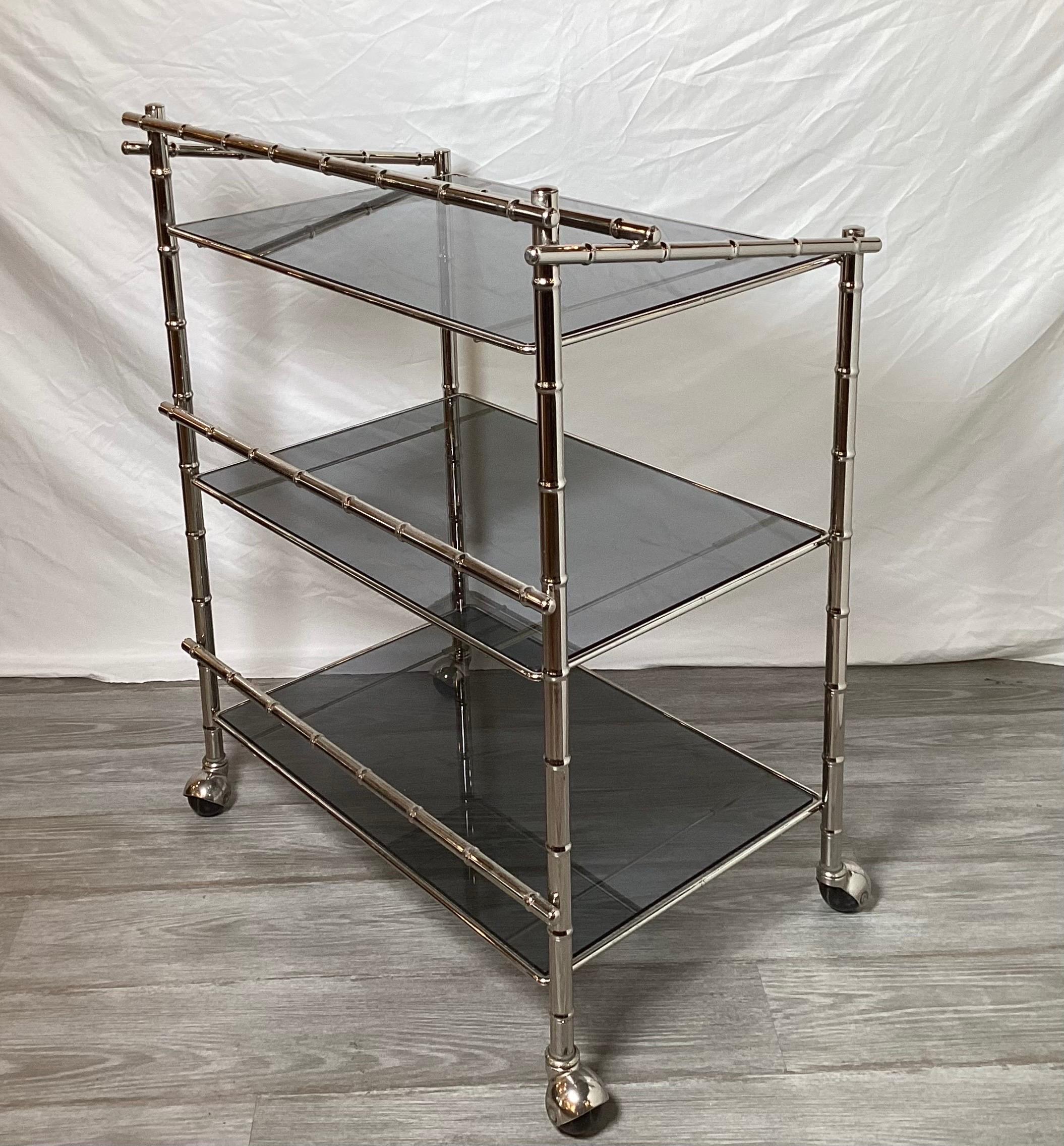 Midcentury Faux Bamboo Chrome Bar Cart In Good Condition For Sale In Lambertville, NJ