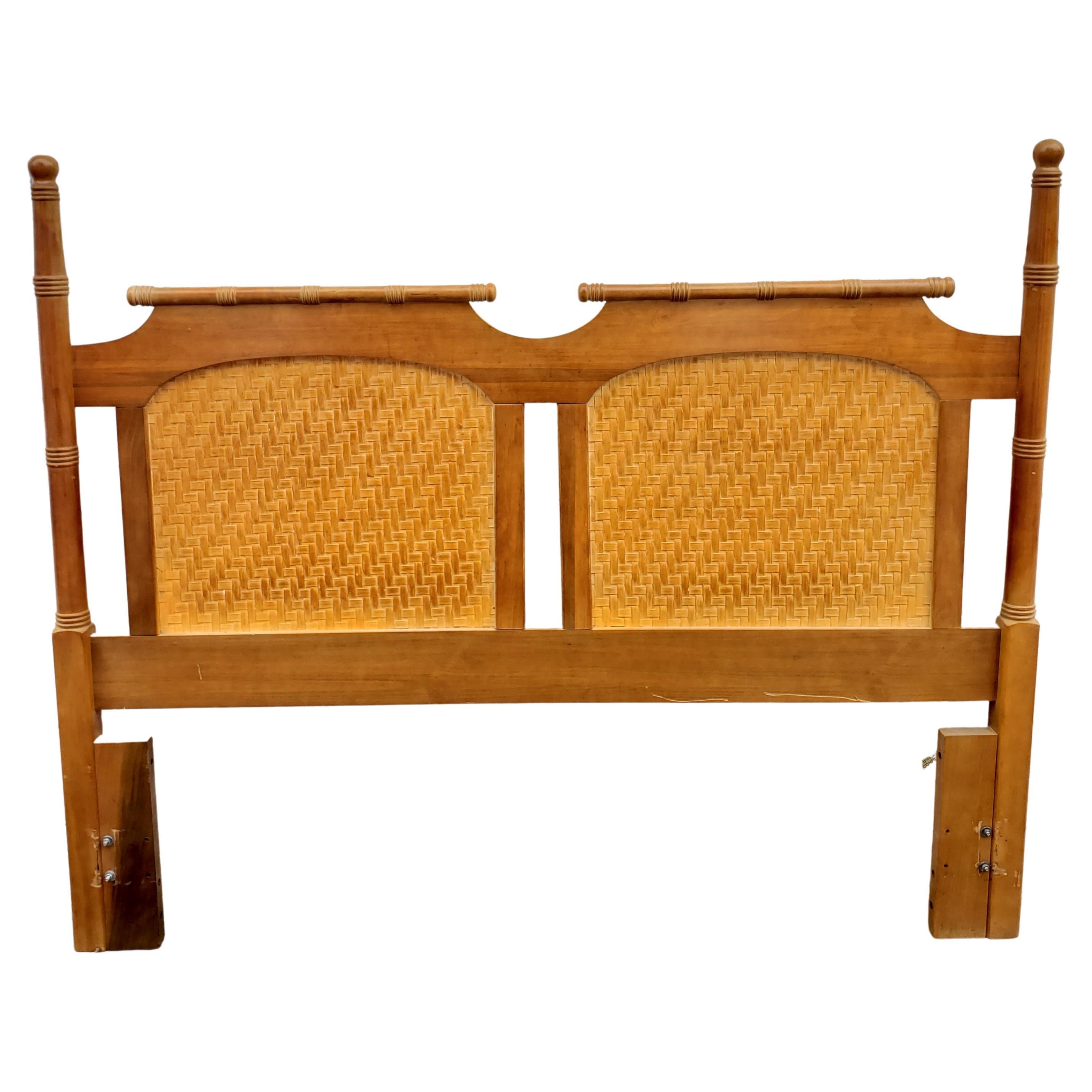 Mid Century Faux Bamboo Maple Split Reed Panels Queen Size Headboard  For Sale