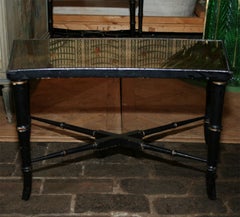 Table en faux bambou du milieu du siècle