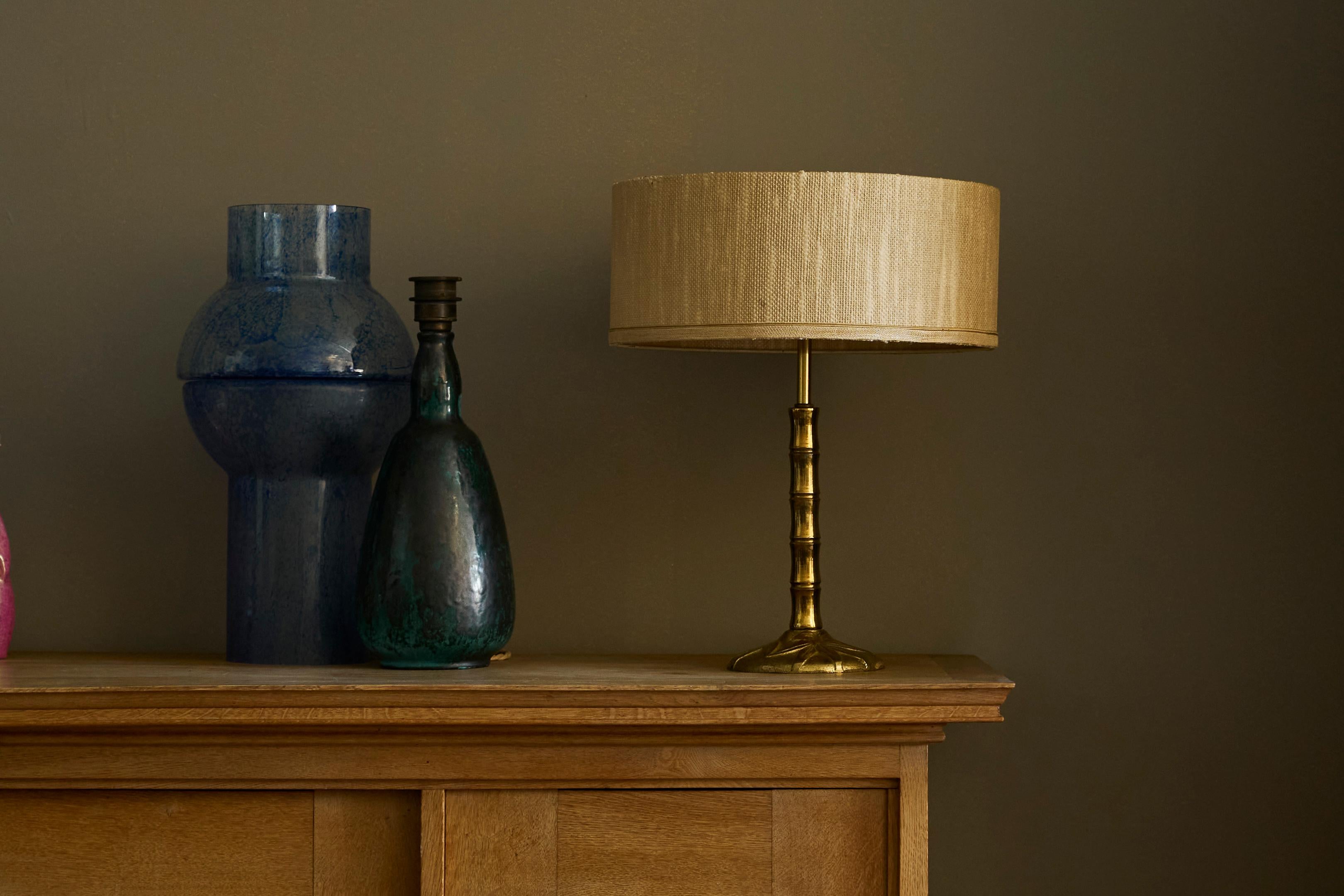 Mid Century 'Faux Bamboo' Table Lamp in Sand Cast Brass 1960s For Sale 6