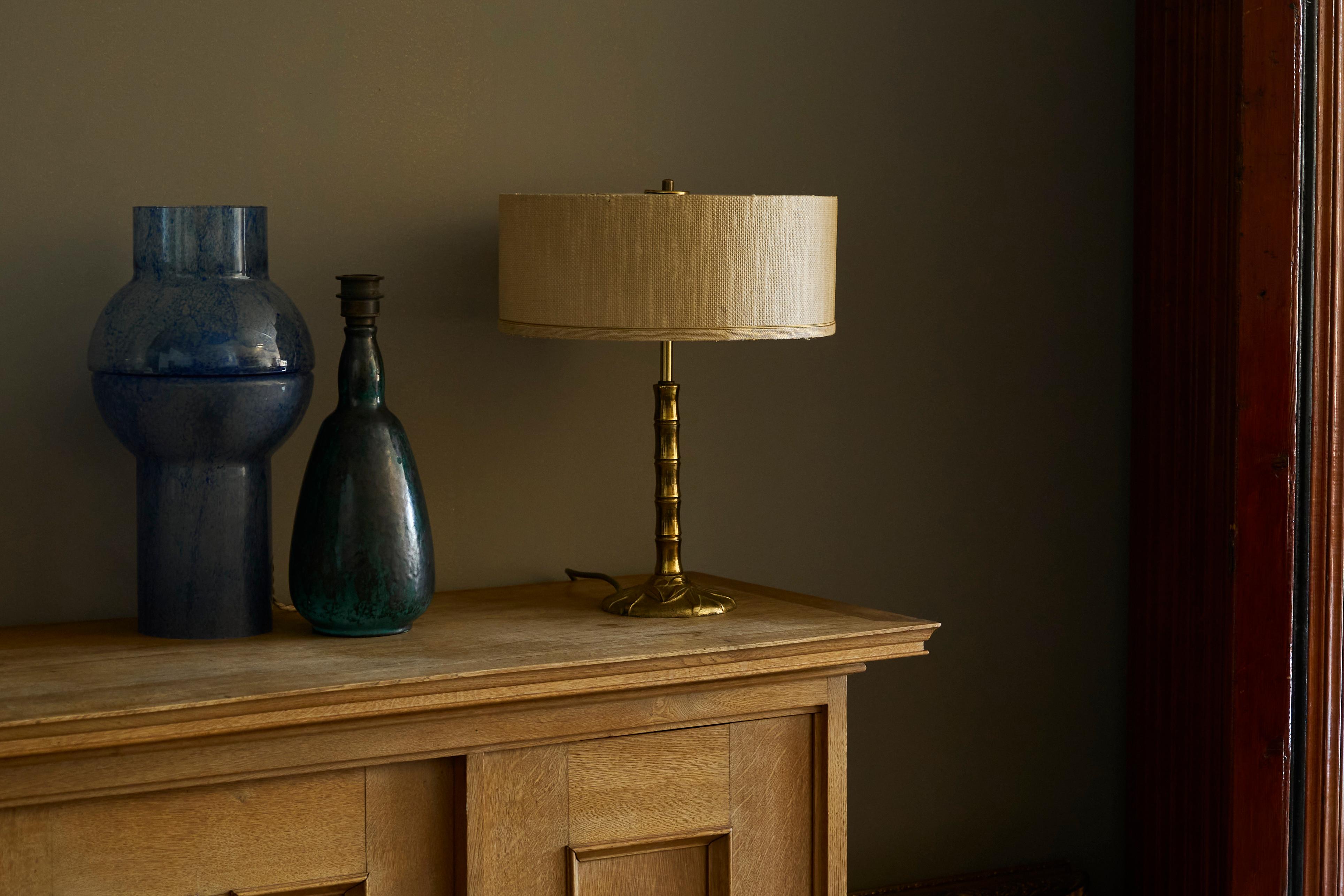 Mid-Century Modern Mid Century 'Faux Bamboo' Table Lamp in Sand Cast Brass 1960s For Sale