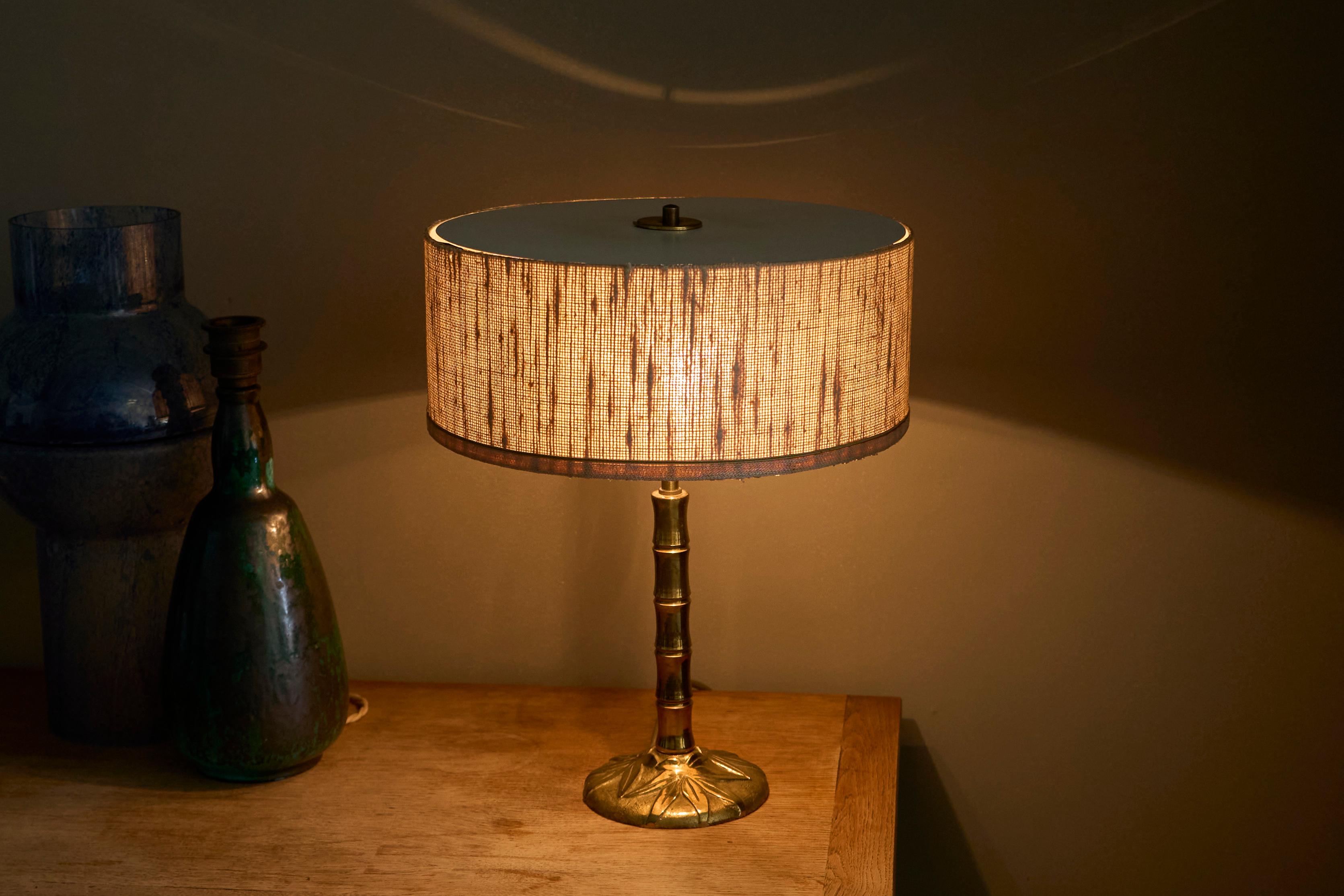 20th Century Mid Century 'Faux Bamboo' Table Lamp in Sand Cast Brass 1960s For Sale