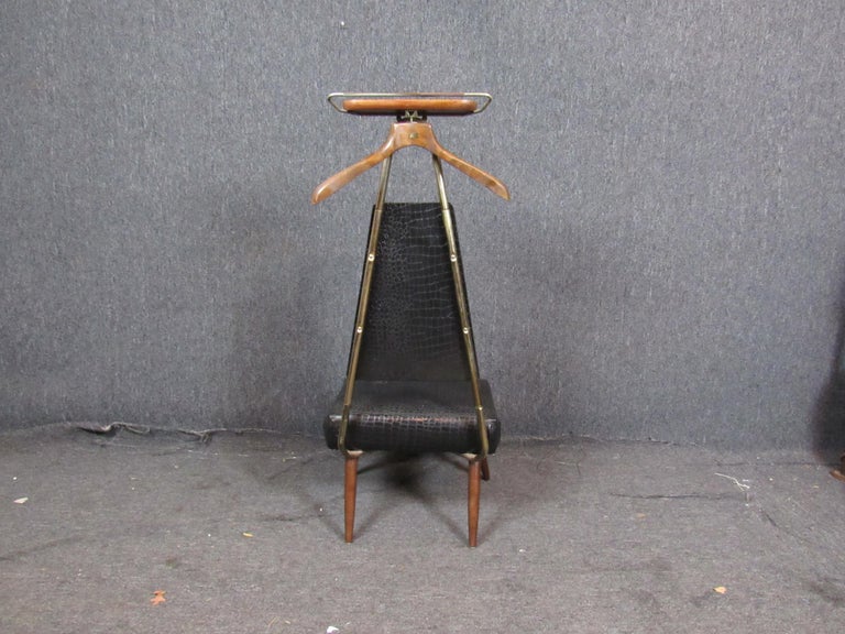 MidCentury Faux Crocodile Valet Chair by Nova For Sale at 1stDibs