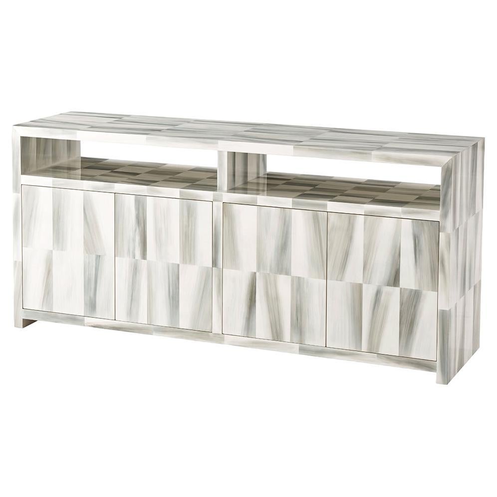 Mid Century Faux Horn Kabinett im Angebot