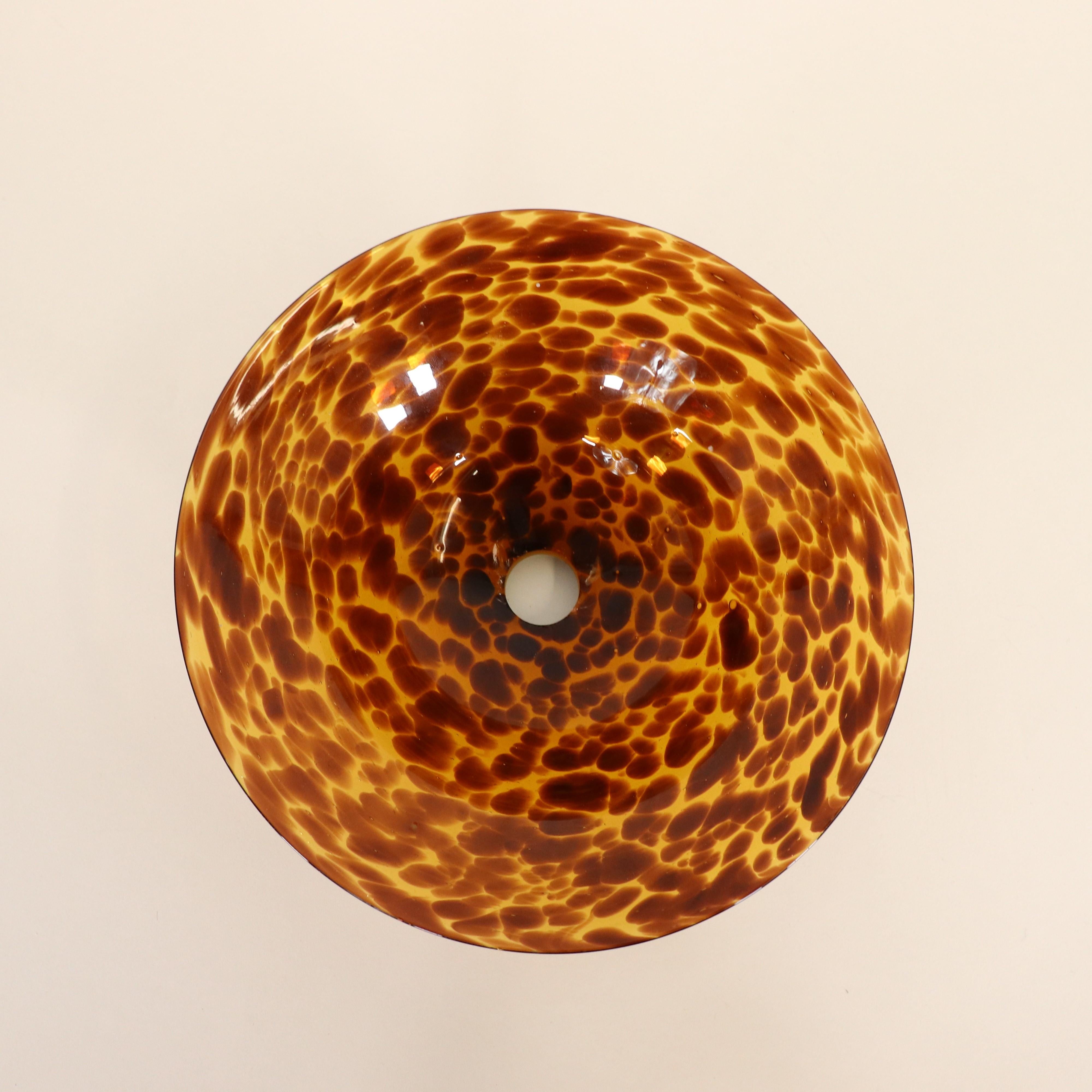Mid-Century Faux Turtle-Shell Murano Chandelier In Good Condition In Chicago, IL