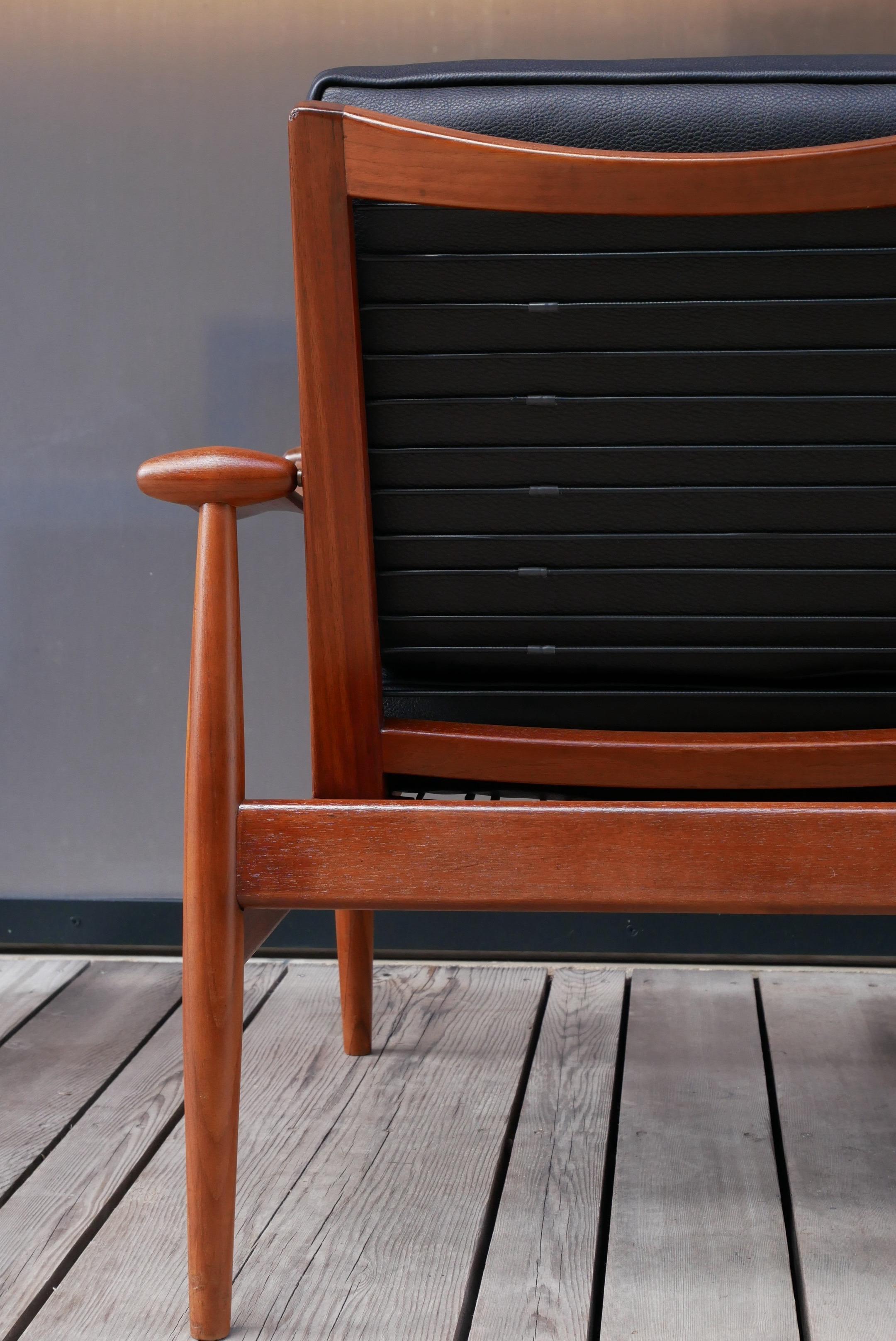 Mid-Century FD 133 ‘Spade’ Lounge by Finn Juhl for France & Daverkosen For Sale 1